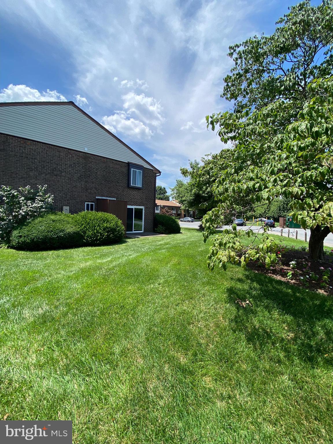 4002 GOLF VIEW DR DRIVE 4002
