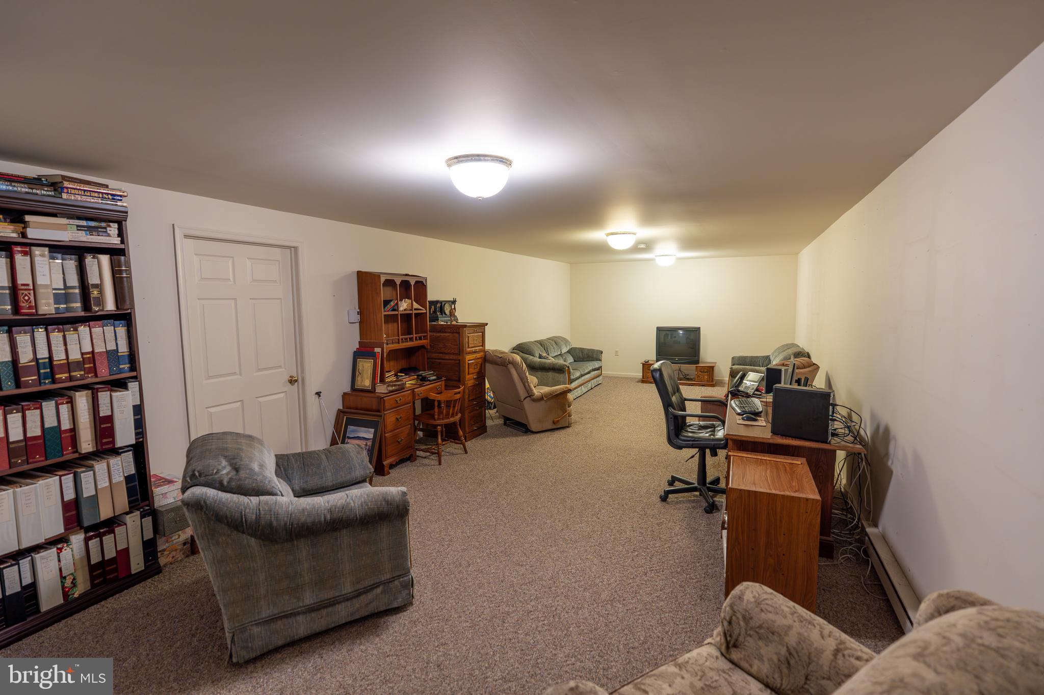 MOUNTAIN STREAM VILLAGE - Residential