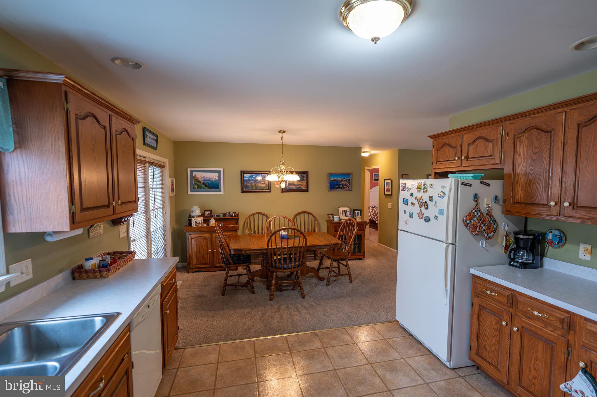 MOUNTAIN STREAM VILLAGE - Residential