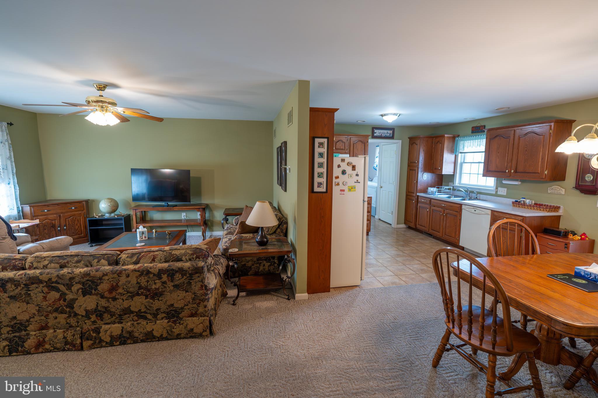 MOUNTAIN STREAM VILLAGE - Residential