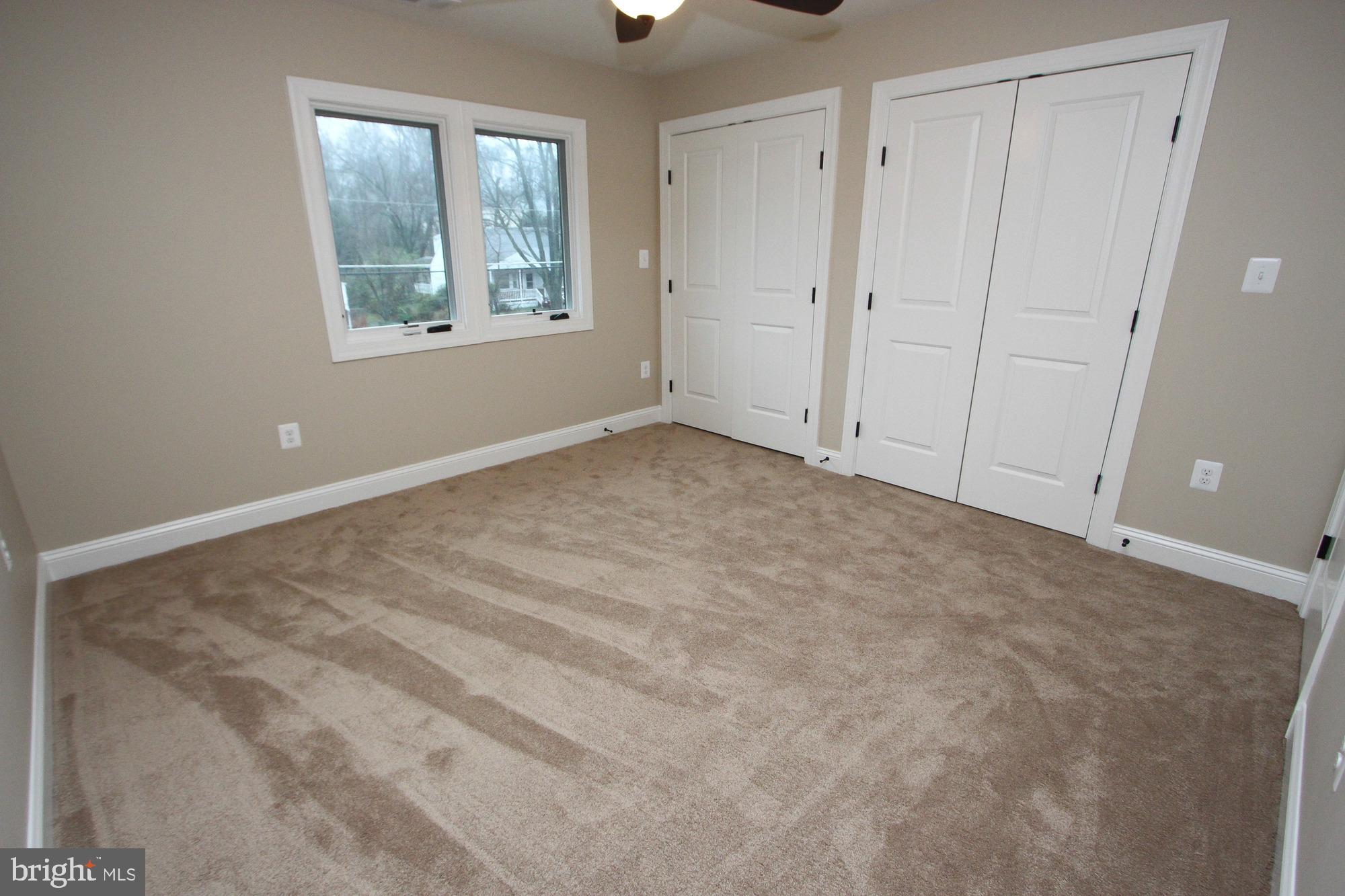 BROYHILL CREST - Residential