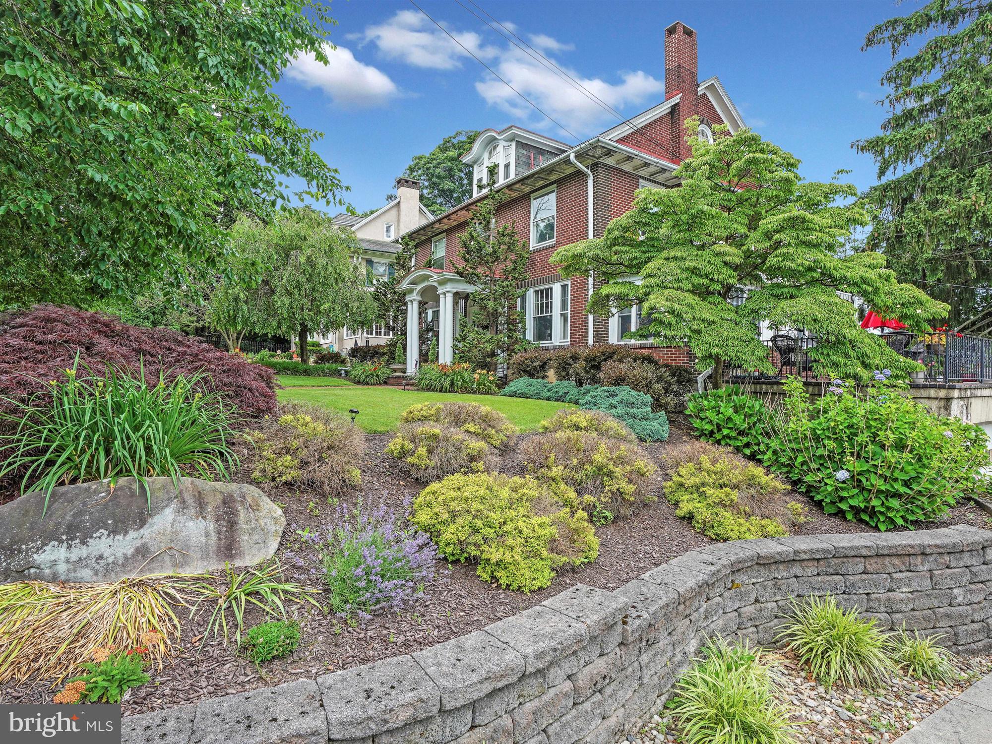 POTTSVILLE - Residential