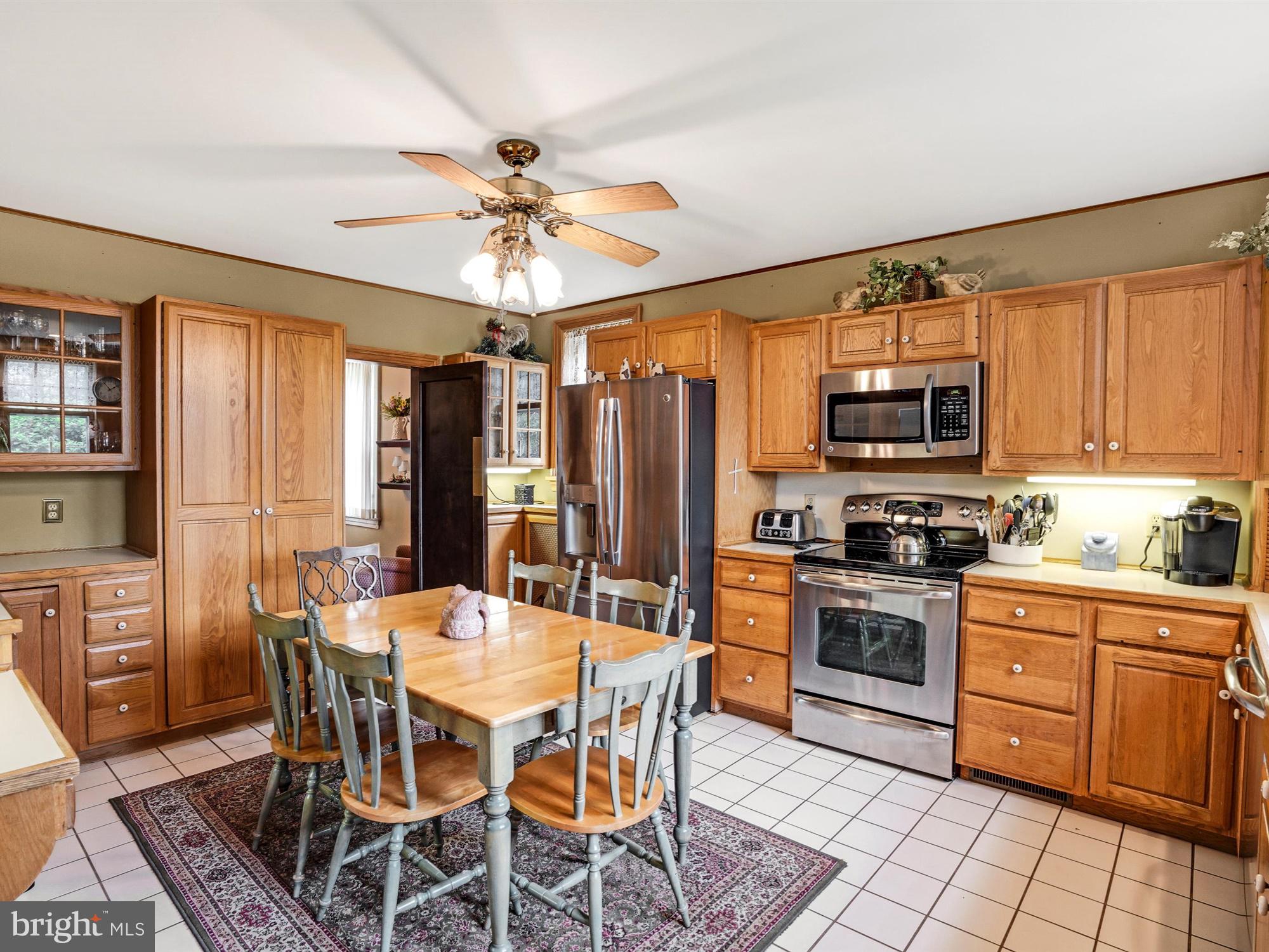 POTTSVILLE - Residential