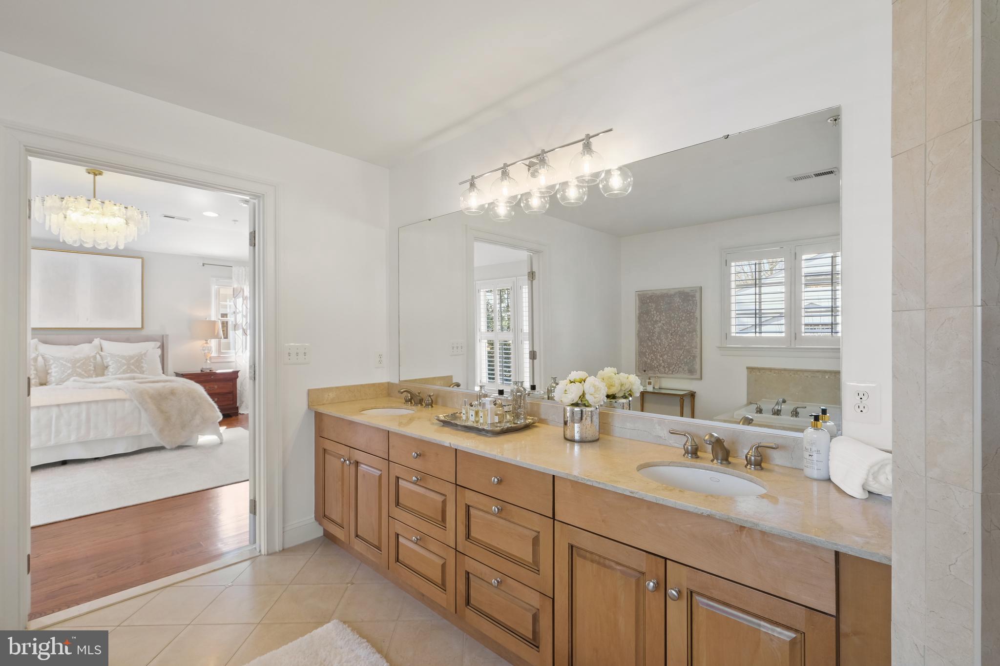 LANDON WOODS - Residential