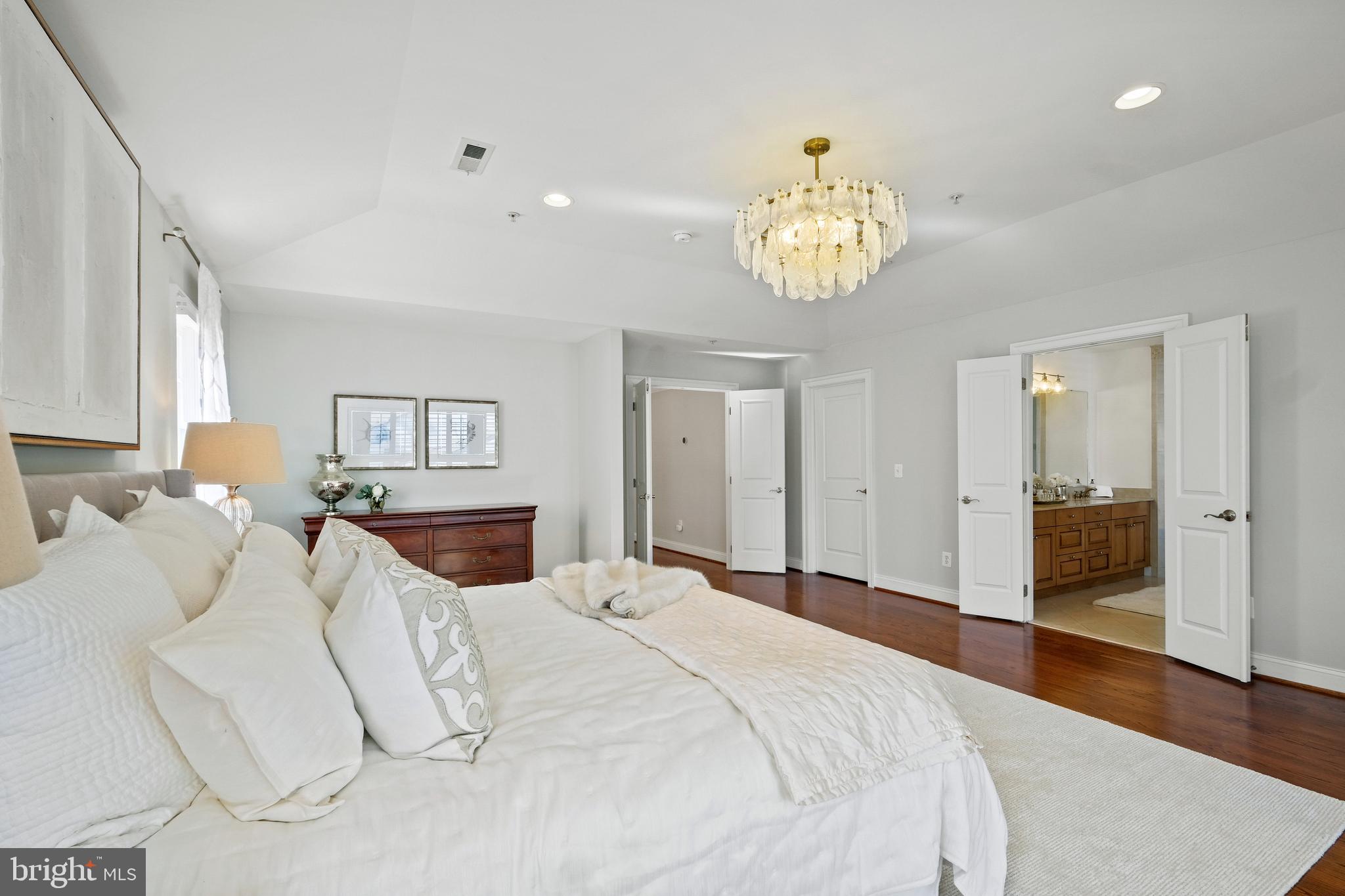 LANDON WOODS - Residential