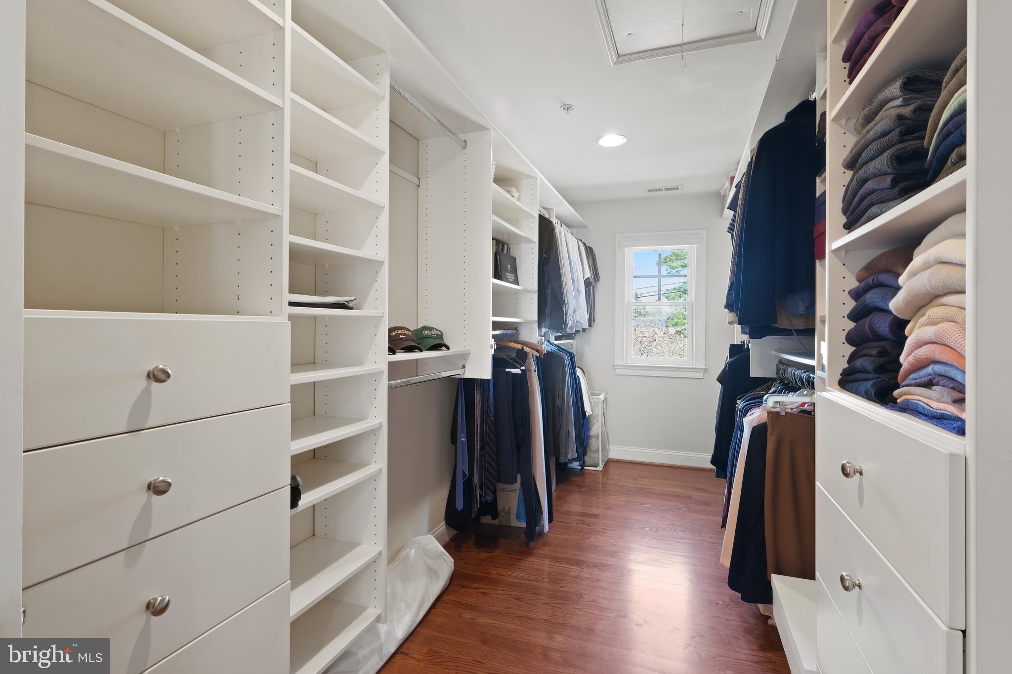 LANDON WOODS - Residential