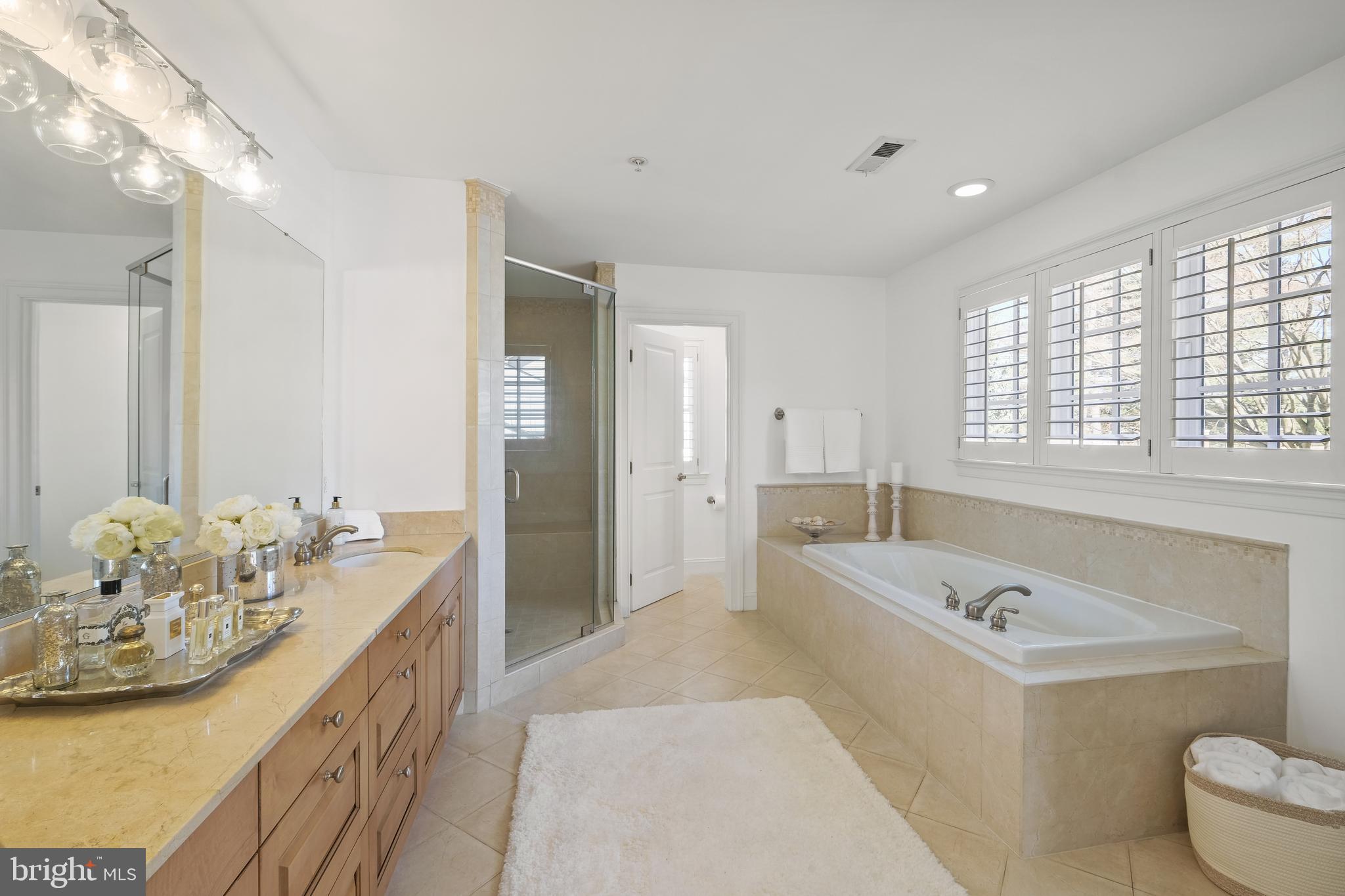 LANDON WOODS - Residential