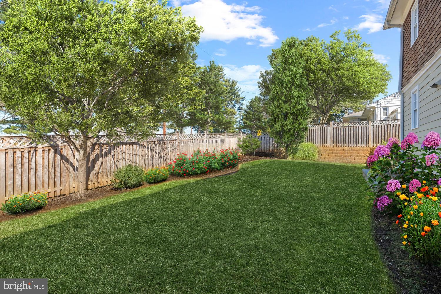 LANDON WOODS - Residential