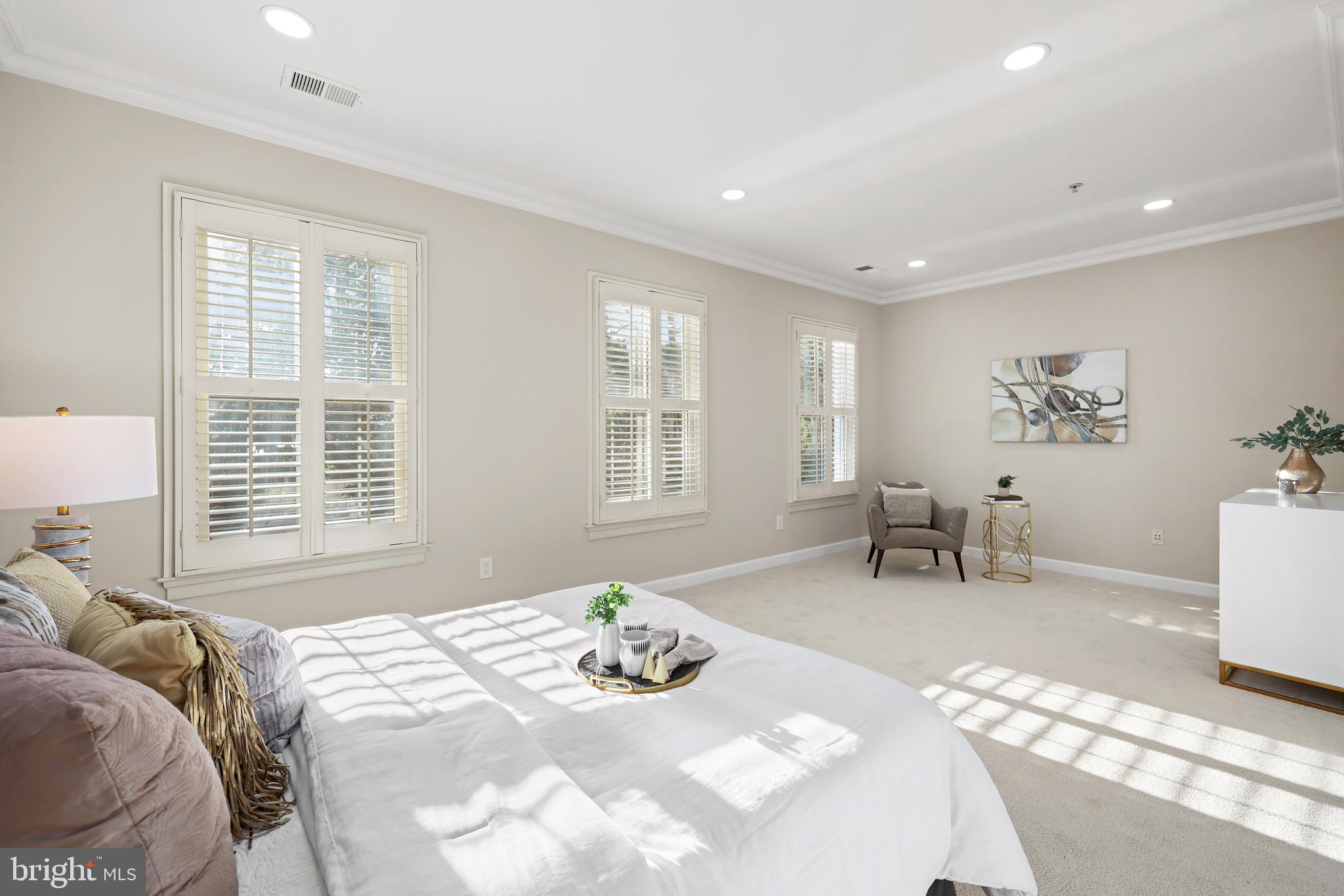 CHATHAM SQUARE - Residential