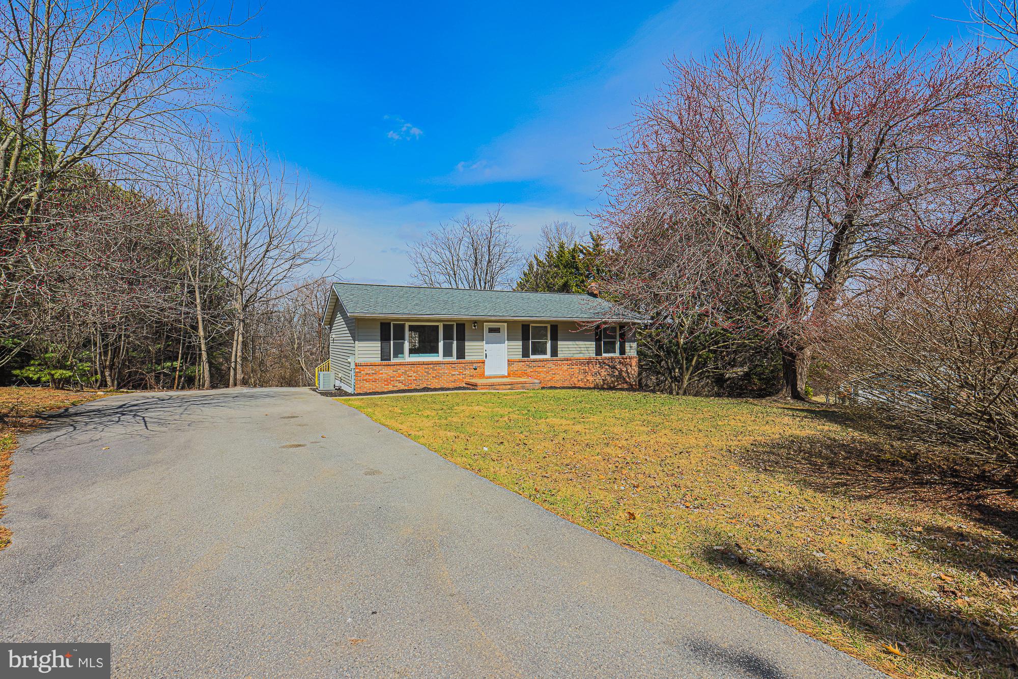 704 YORKMINSTER LANE