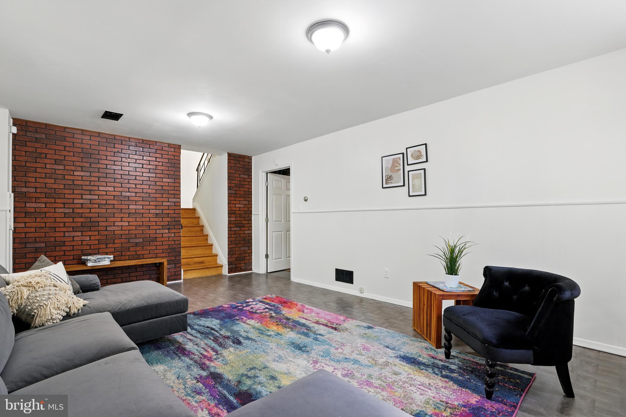 STONEYBROOK ESTATES - Residential