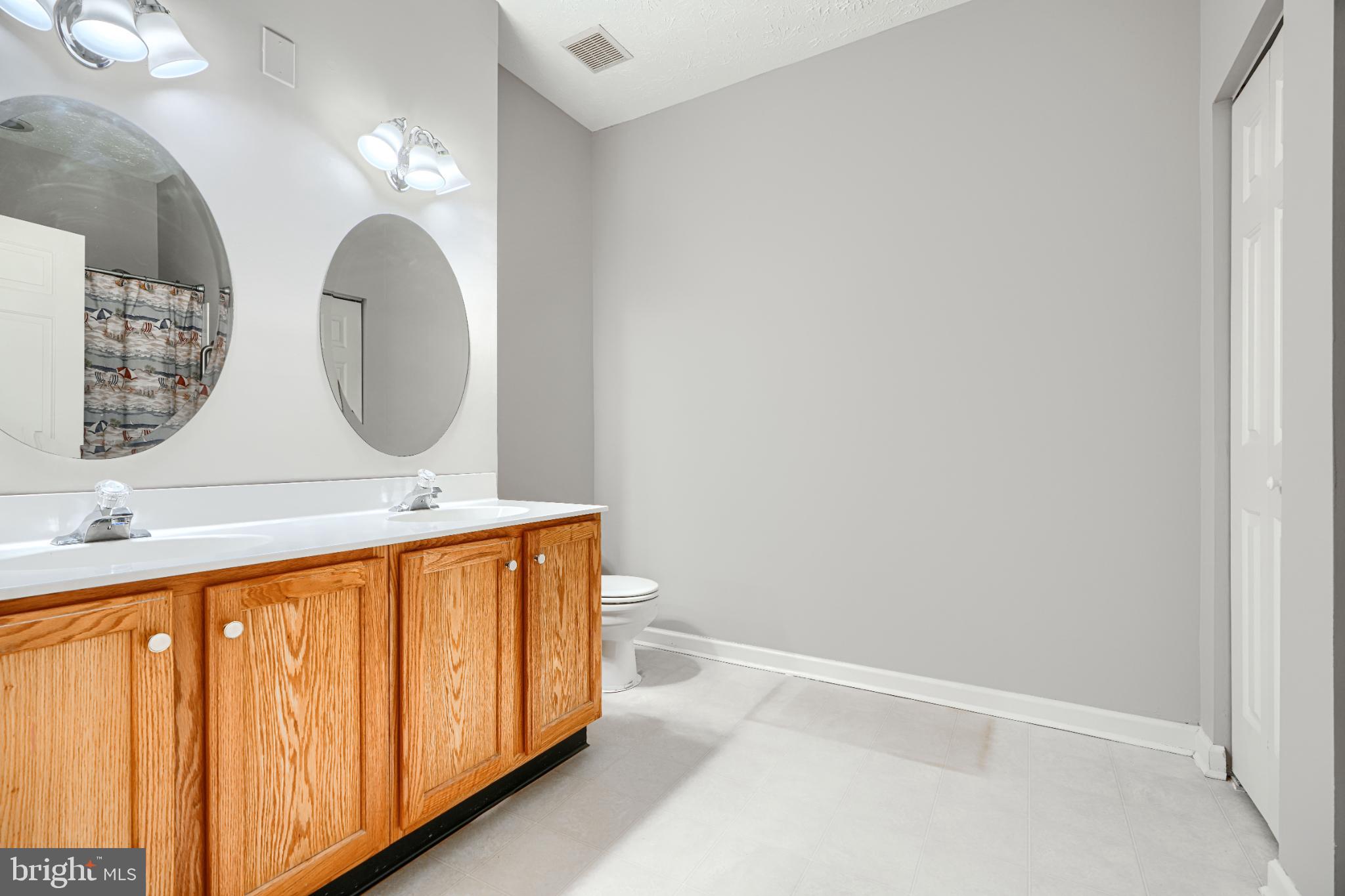 DEVONSHIRE AT WHITEMARSH - Residential