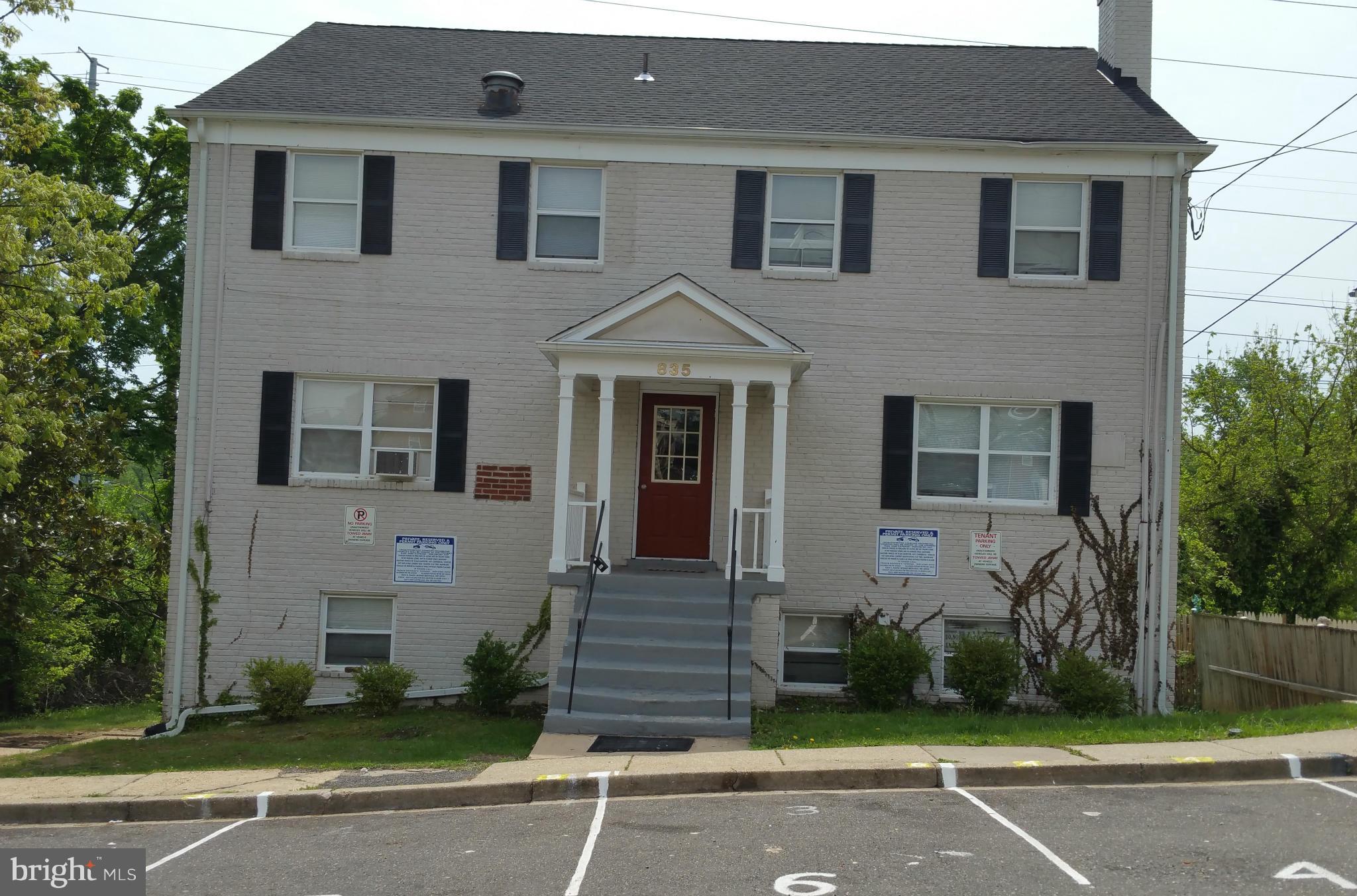 HAMPSHIRE VIEW - Residential Lease