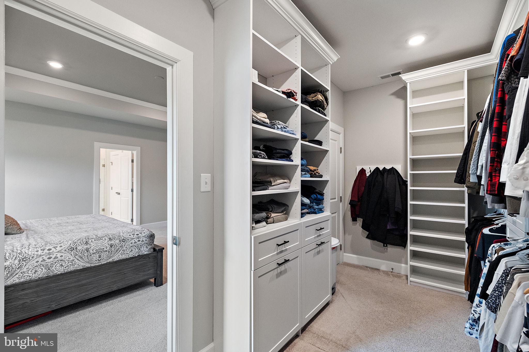 GREYSTONE - Residential