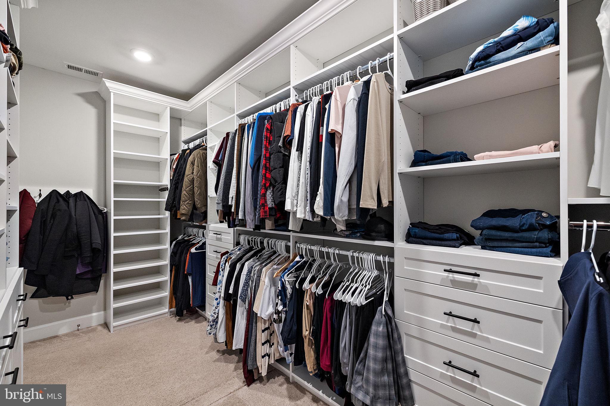 GREYSTONE - Residential