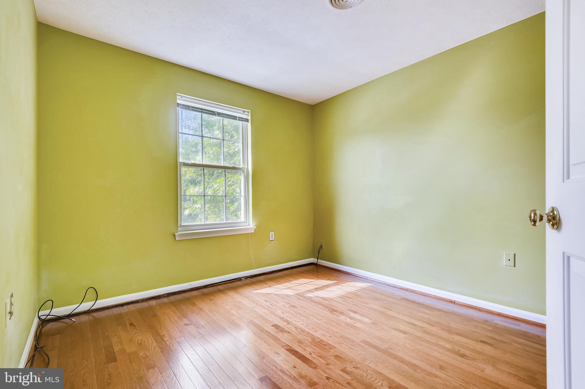 COLLEGE - Residential