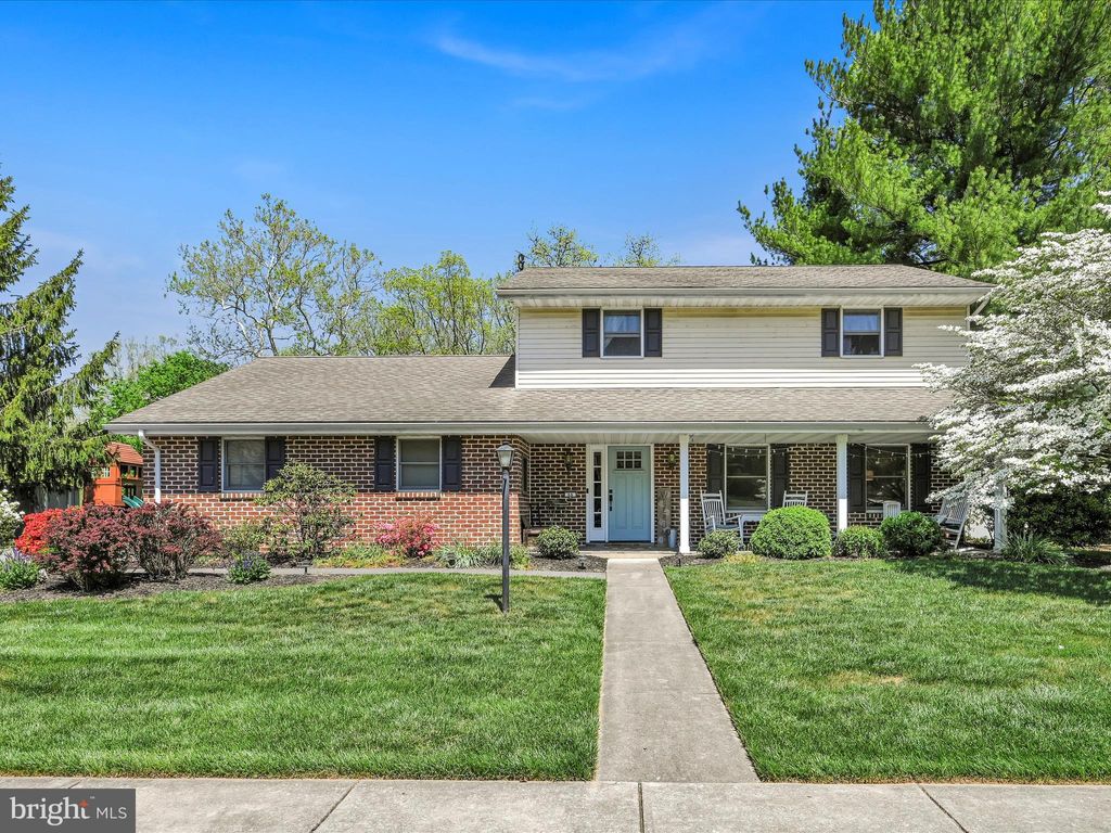 Photo of 66 Heritage Road, Akron, PA 17501 (MLS # PALA2050276)