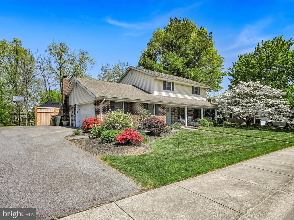 Photo of 66 Heritage Road, Akron, PA 17501 (MLS # PALA2050276)