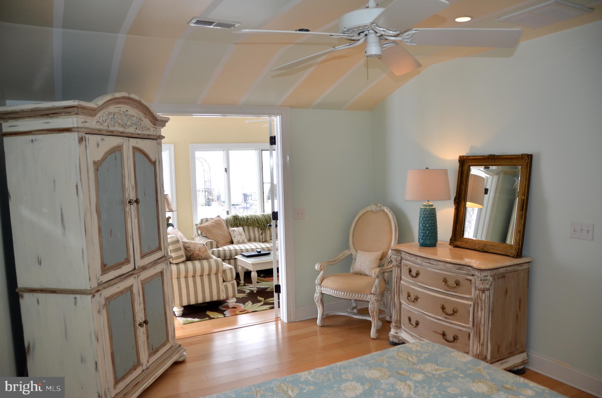 LOCH HAVEN - Residential