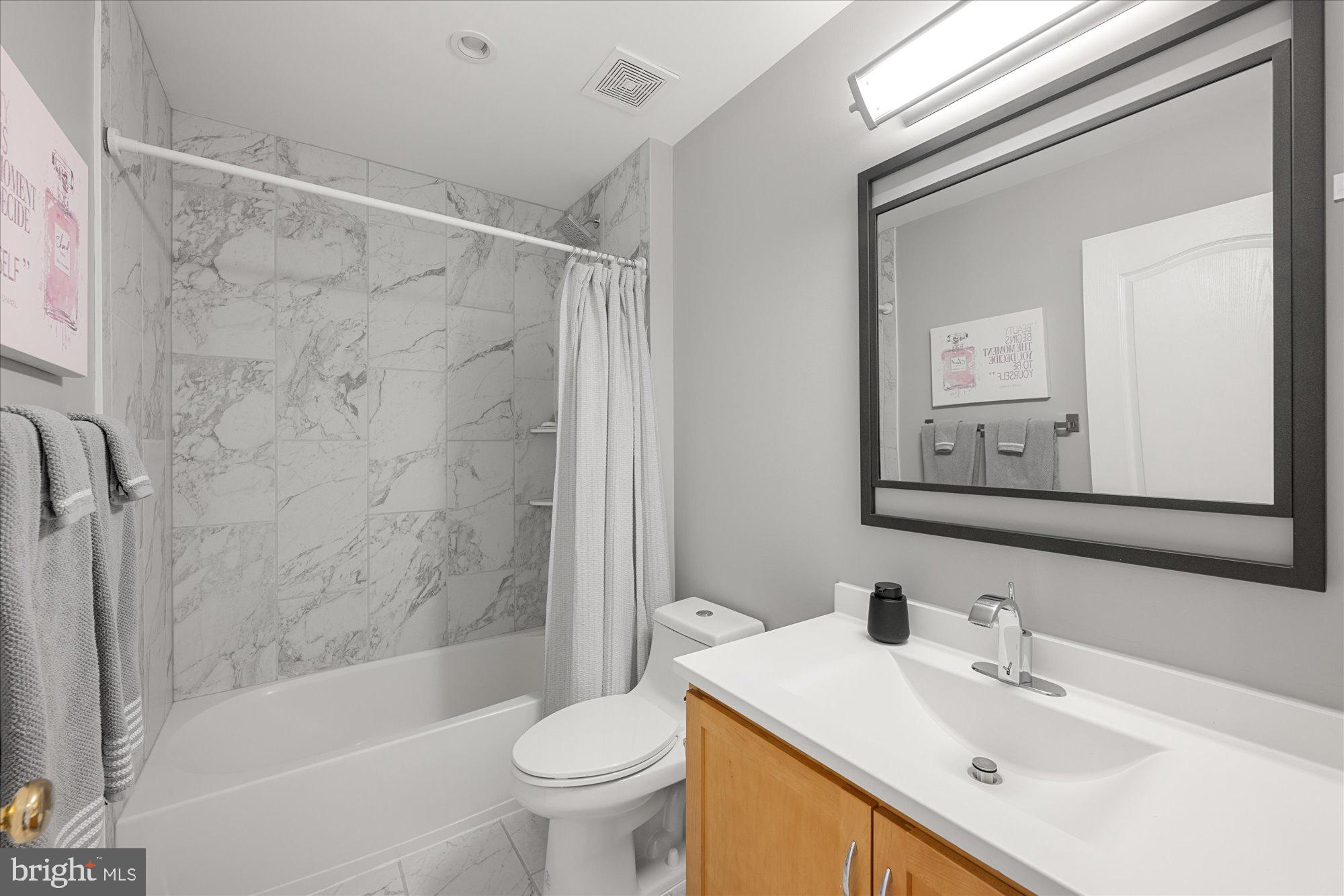 BELMONT COUNTRY CLUB - Residential