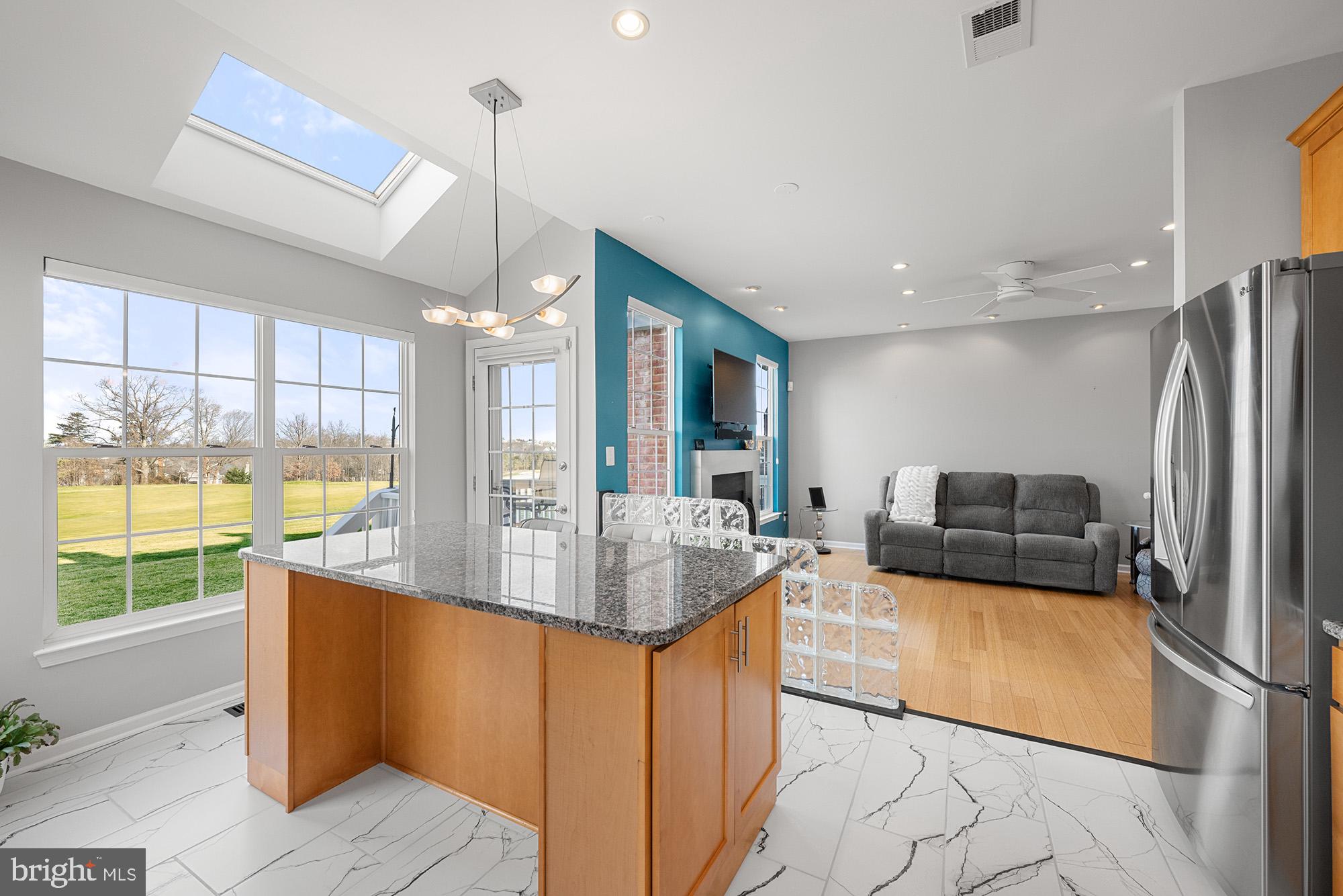 BELMONT COUNTRY CLUB - Residential