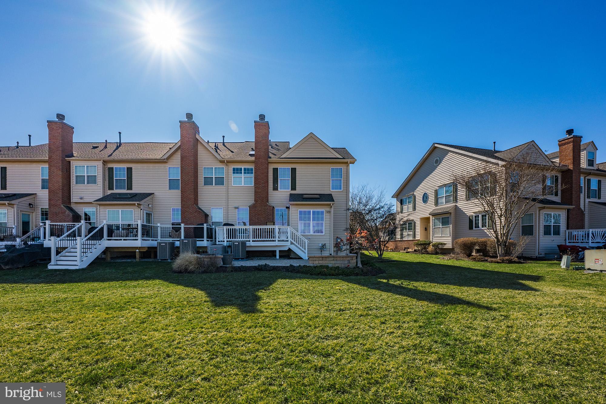 BELMONT COUNTRY CLUB - Residential