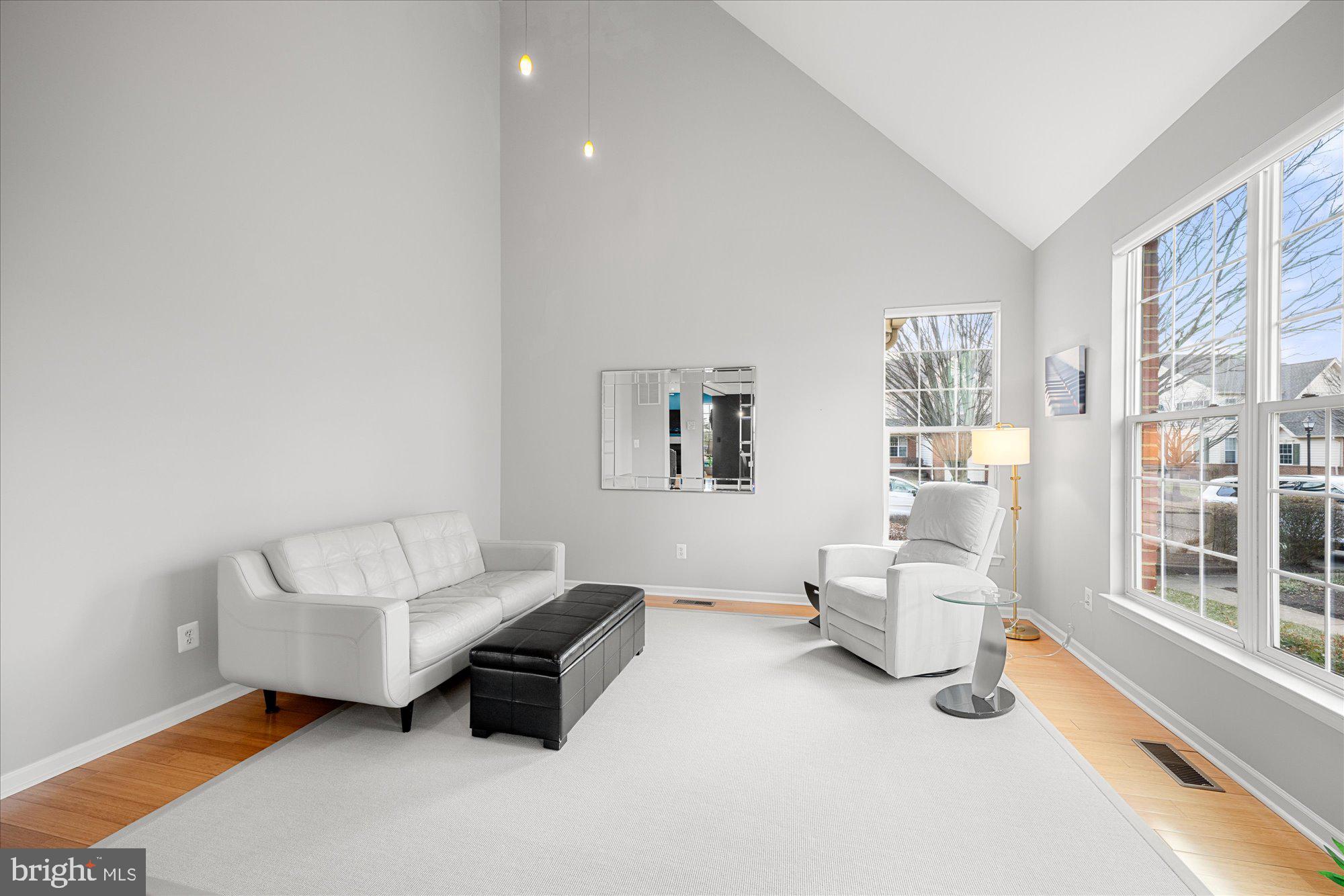 BELMONT COUNTRY CLUB - Residential