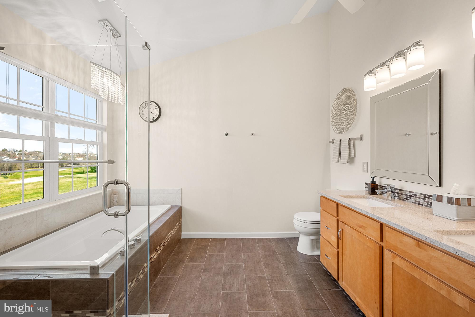 BELMONT COUNTRY CLUB - Residential