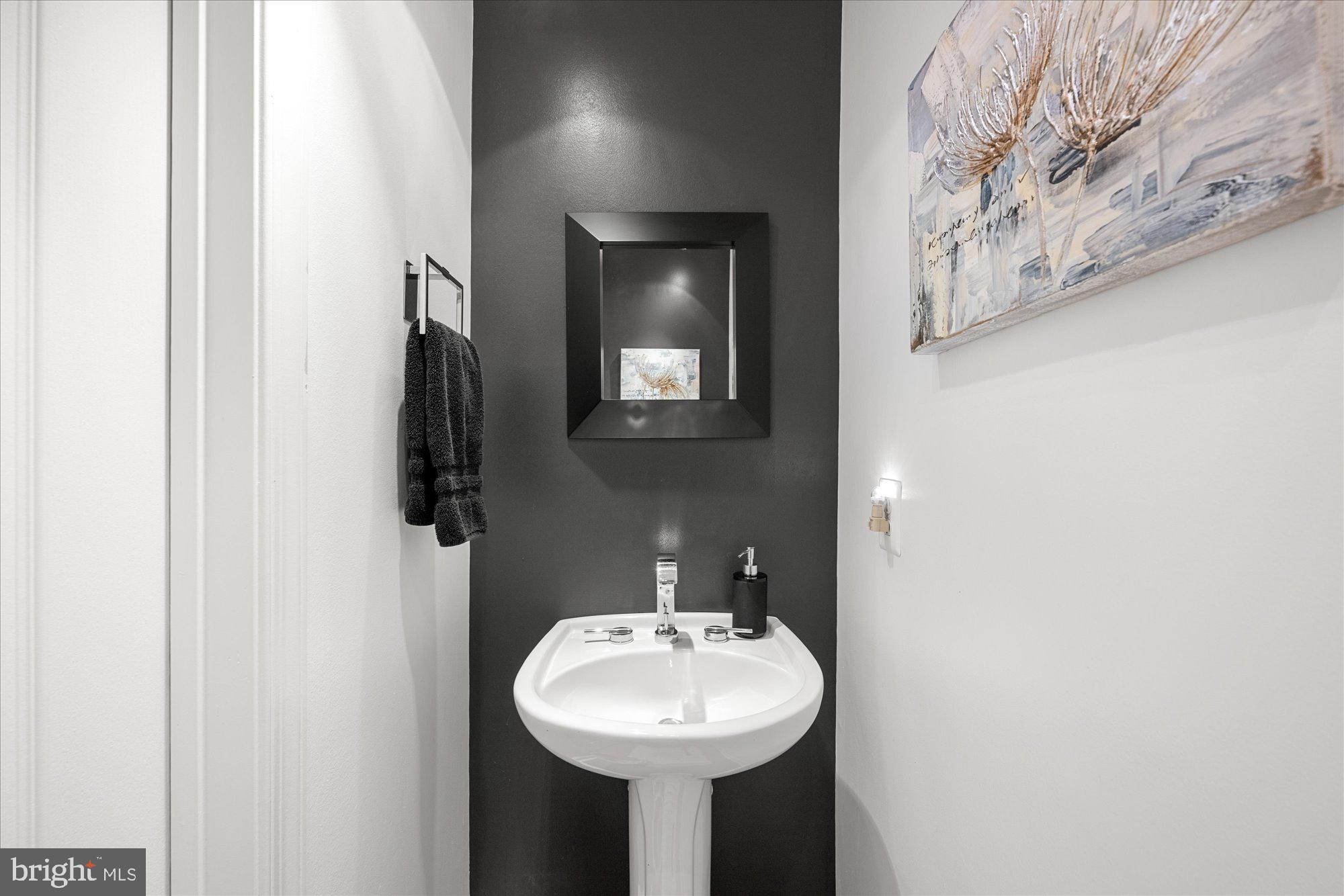 BELMONT COUNTRY CLUB - Residential