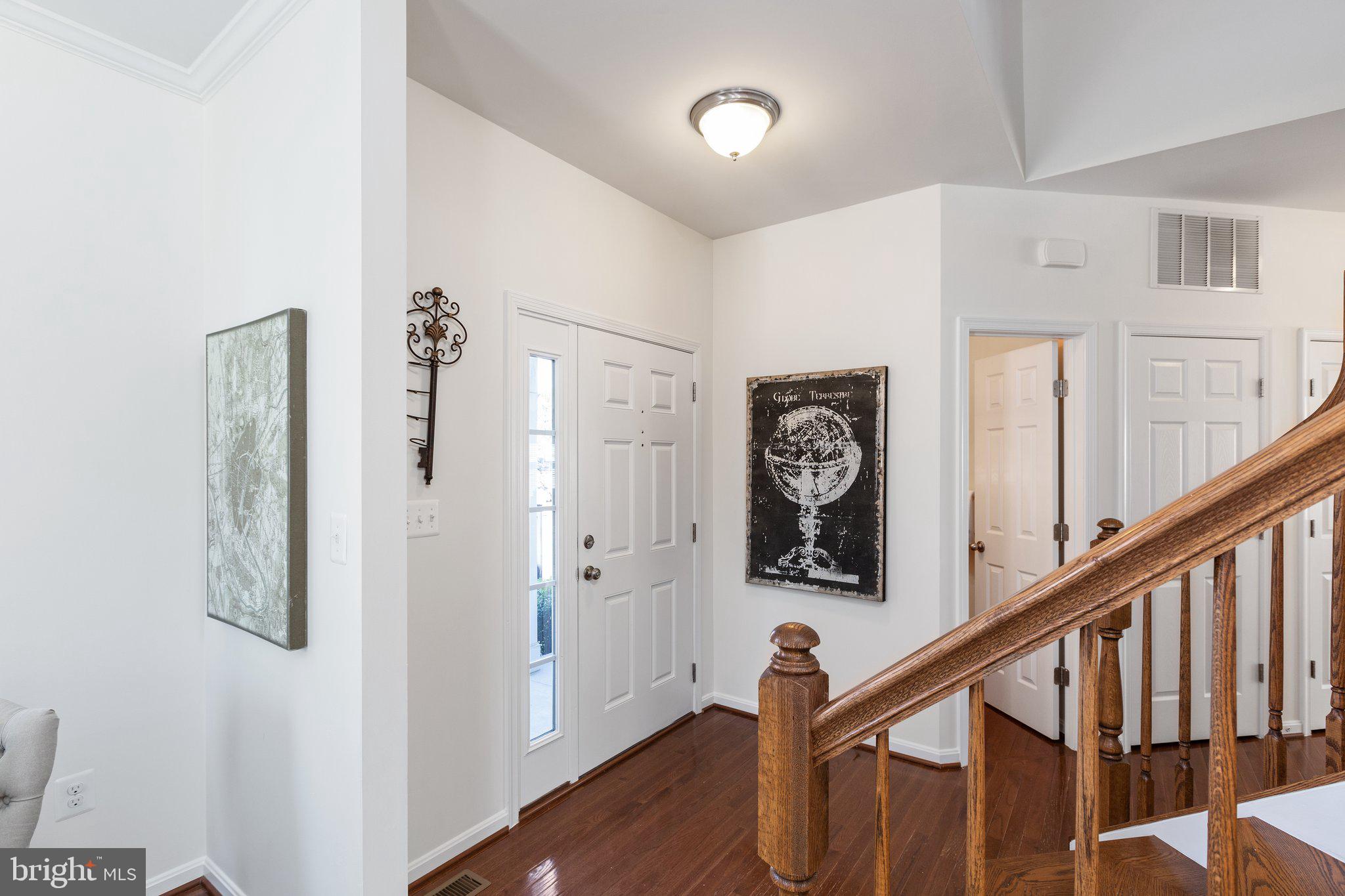 EAGLES POINTE - Residential