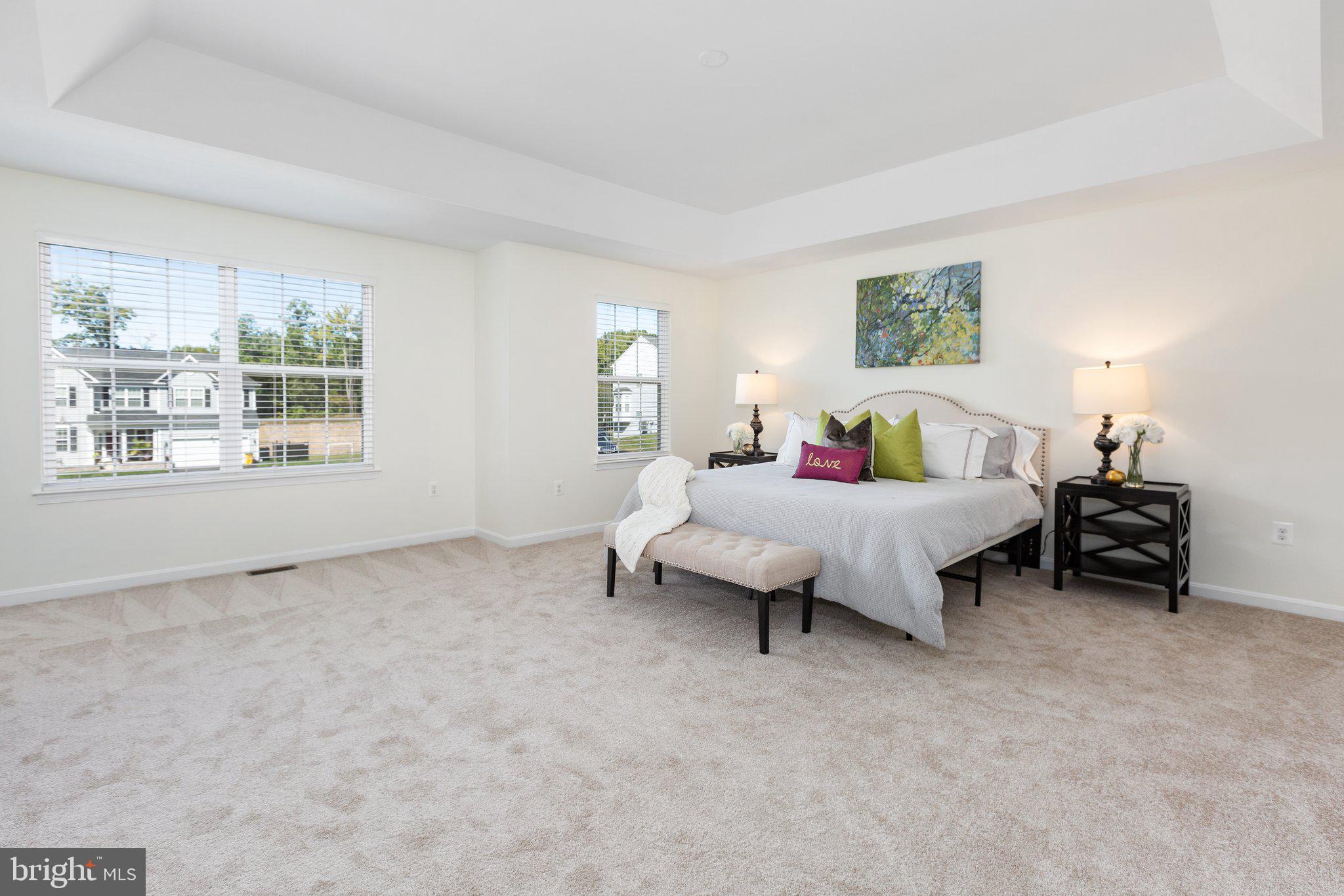 EAGLES POINTE - Residential