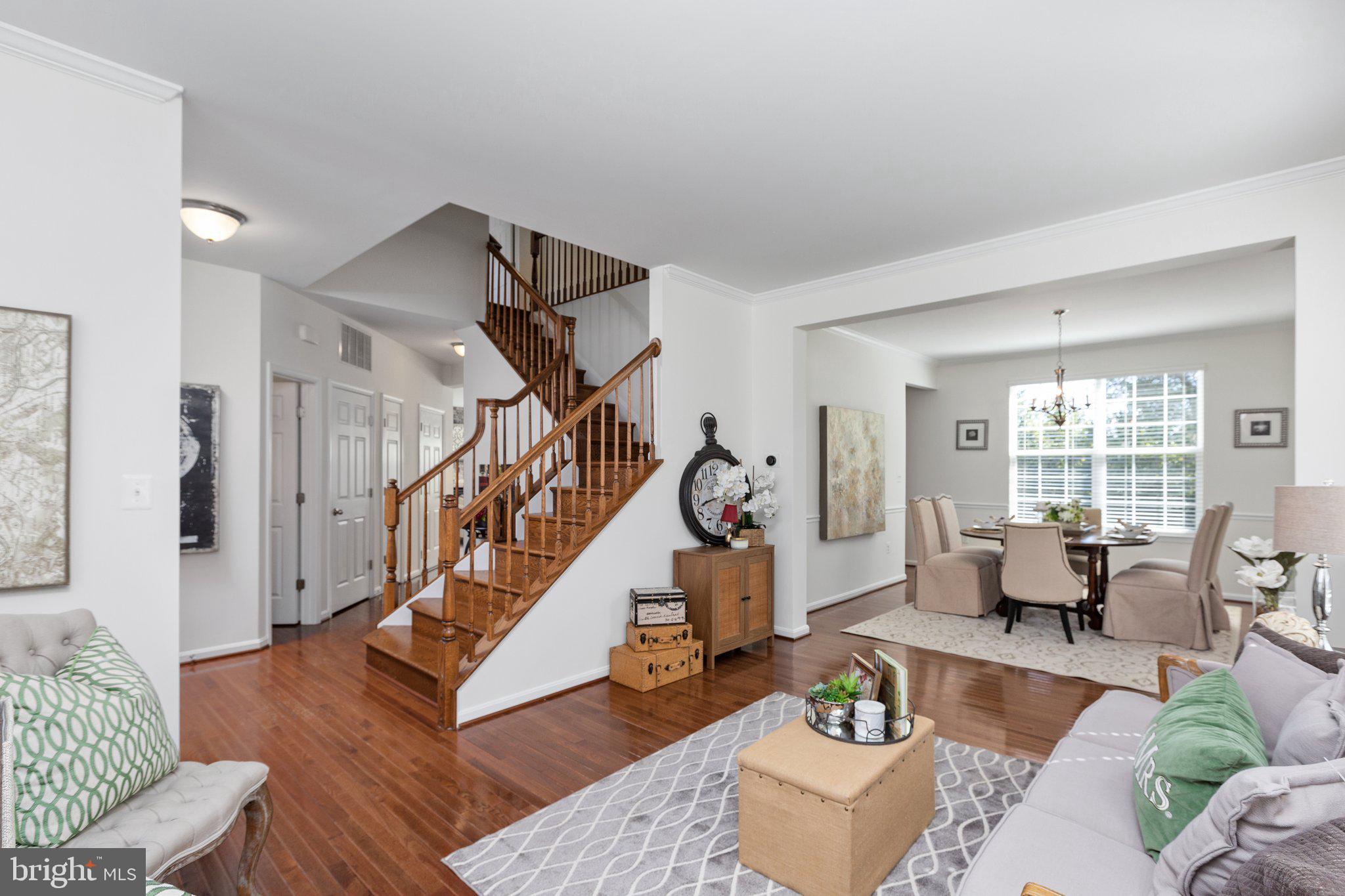 EAGLES POINTE - Residential