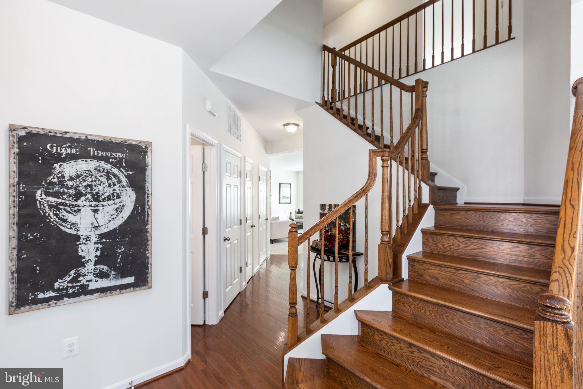 EAGLES POINTE - Residential