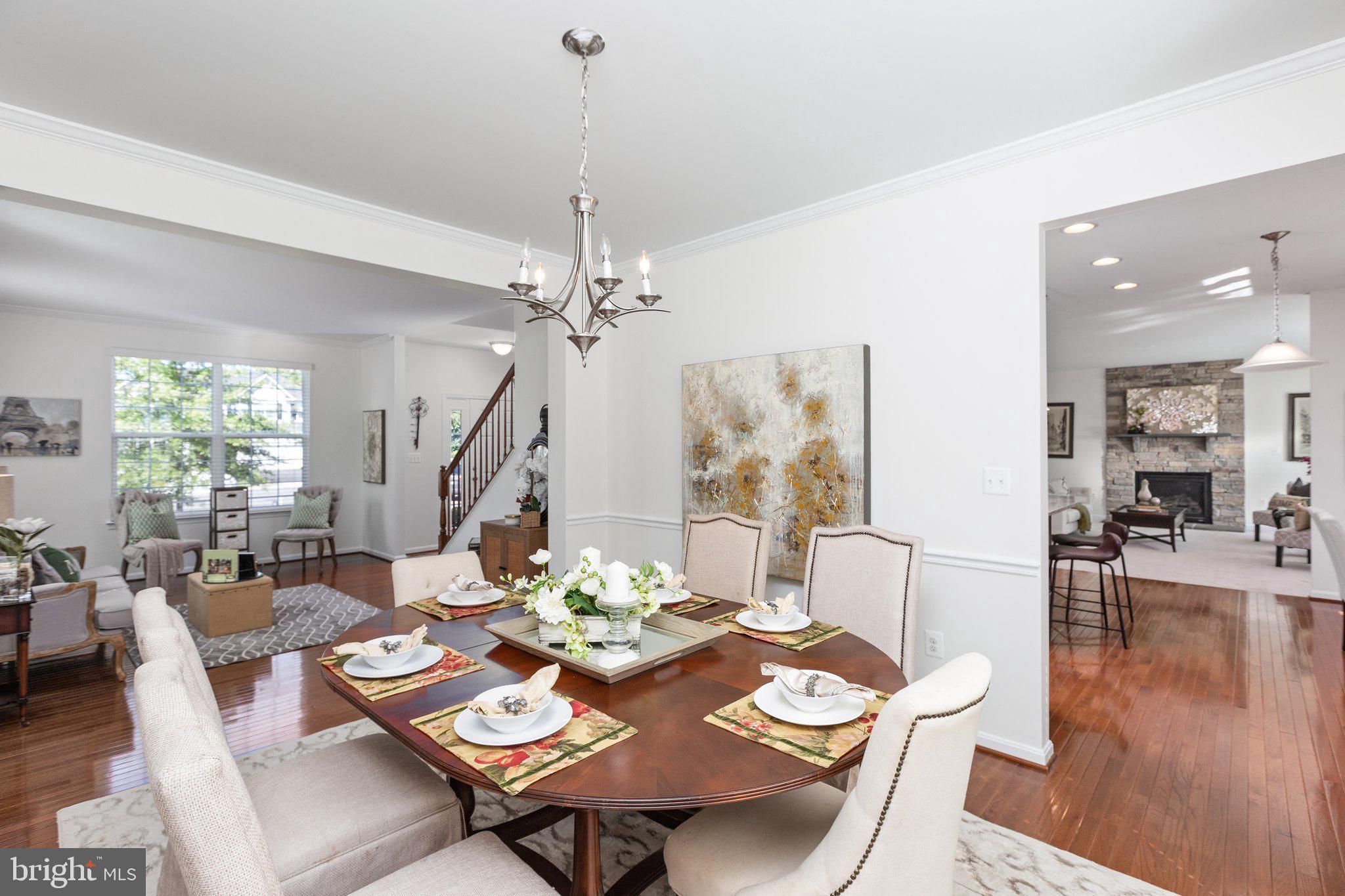 EAGLES POINTE - Residential