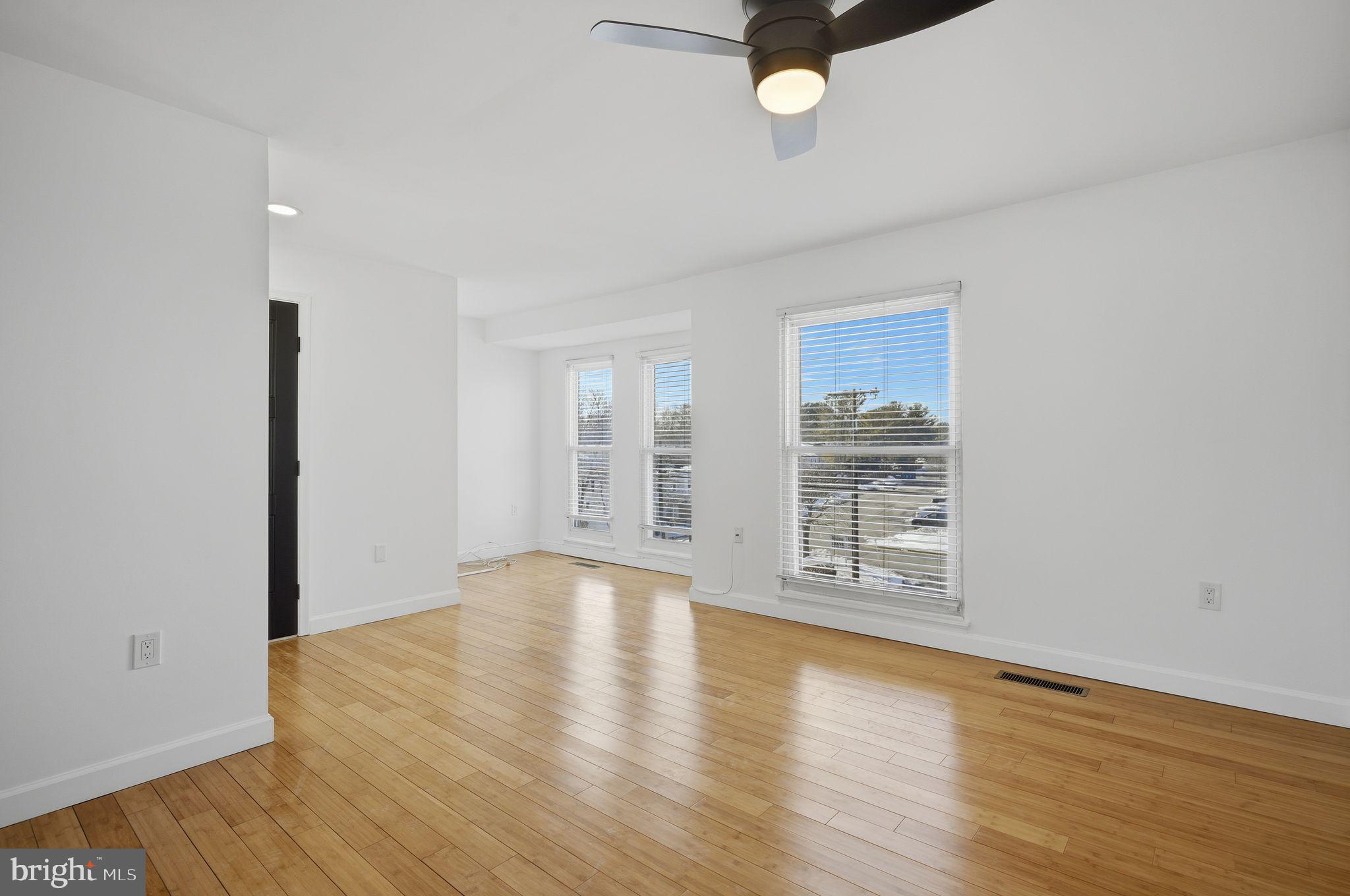 MILL CRK TOWNE EAST - Residential