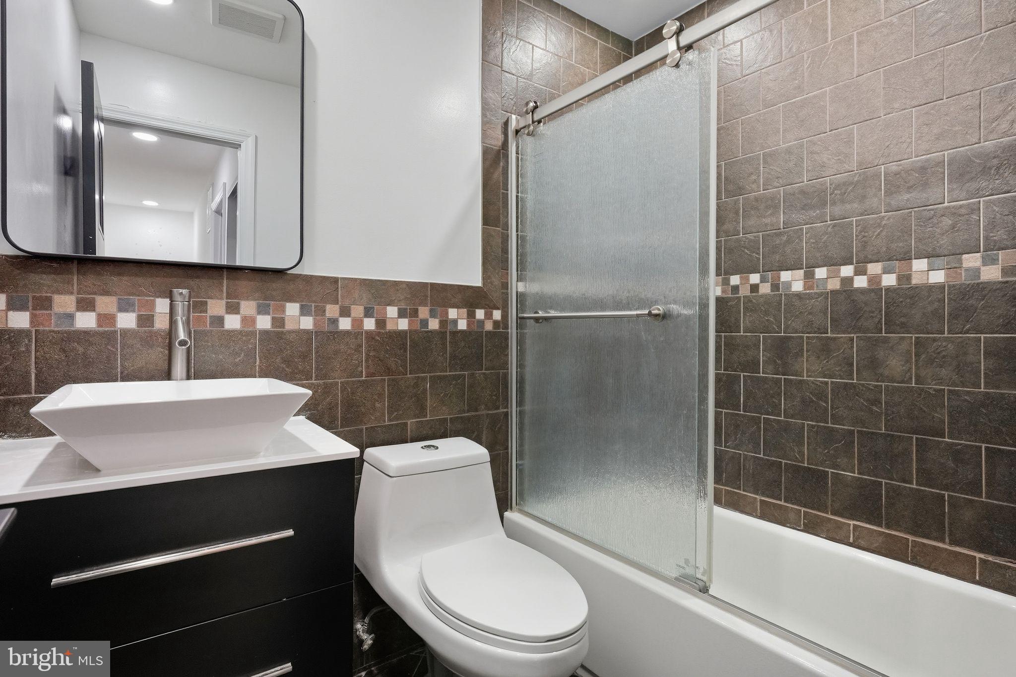 MILL CRK TOWNE EAST - Residential