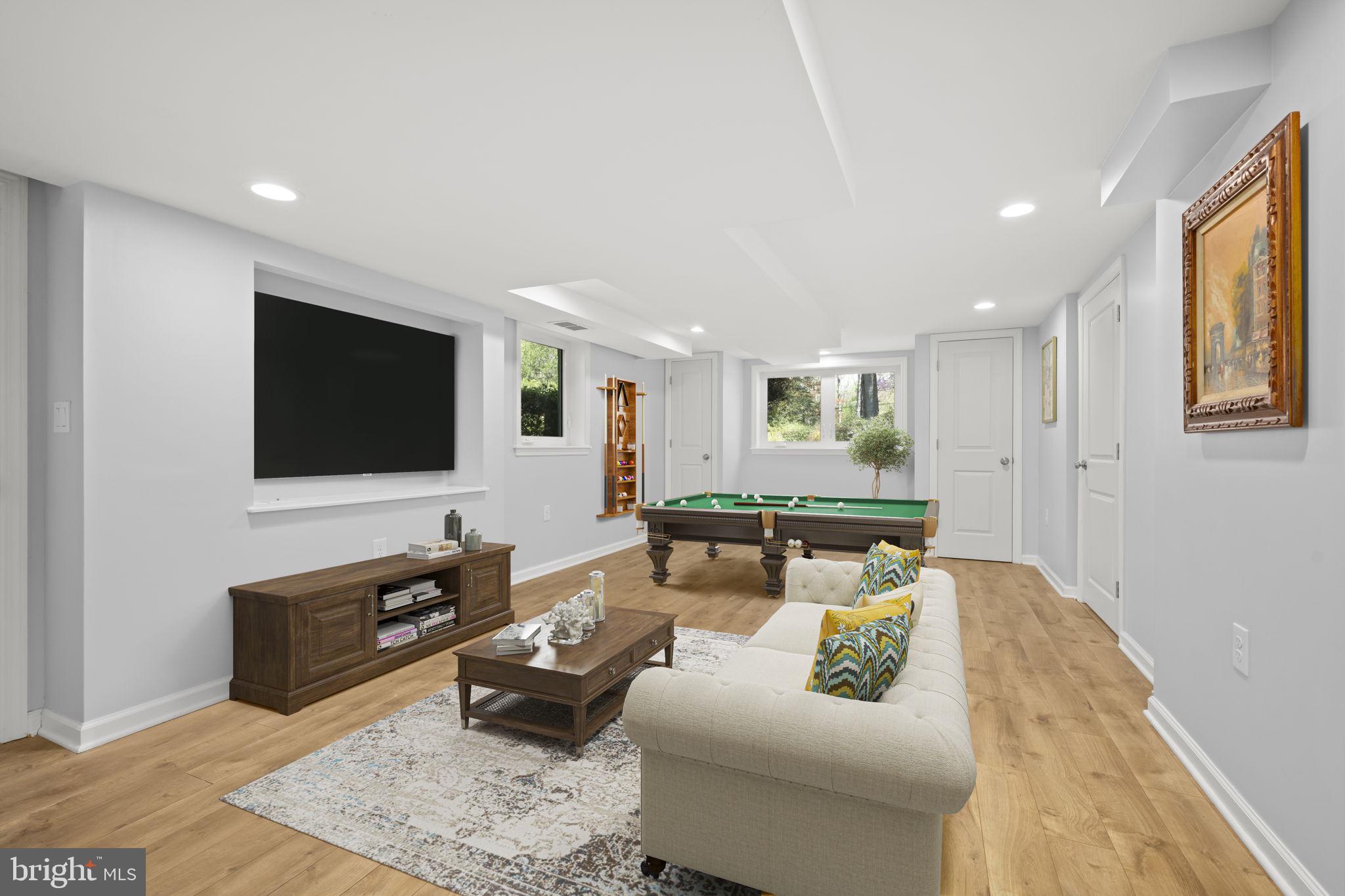 MILL CREEK PARK - Residential