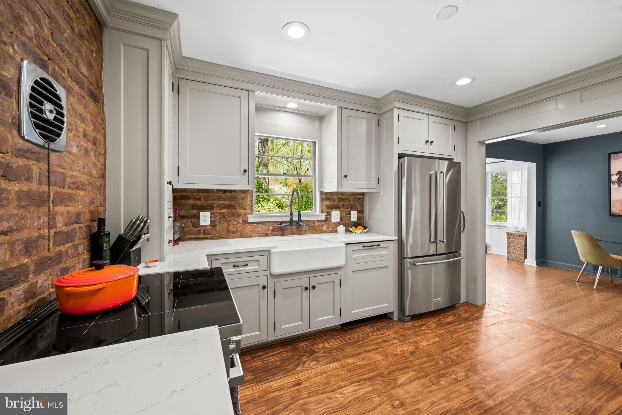 MILL CREEK PARK - Residential