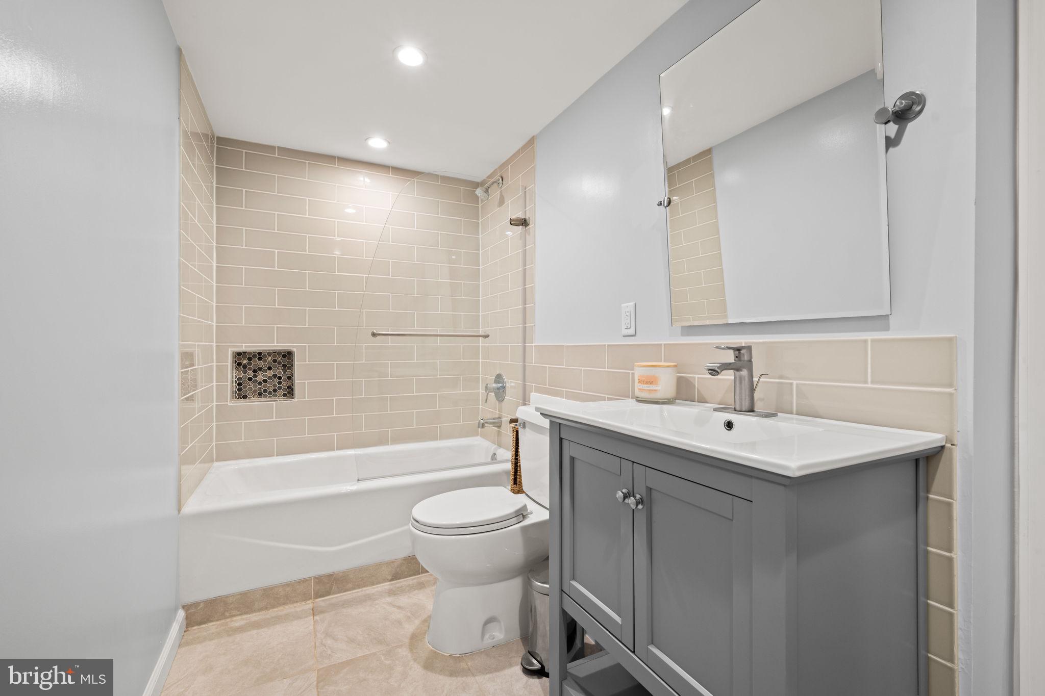 MILL CREEK PARK - Residential