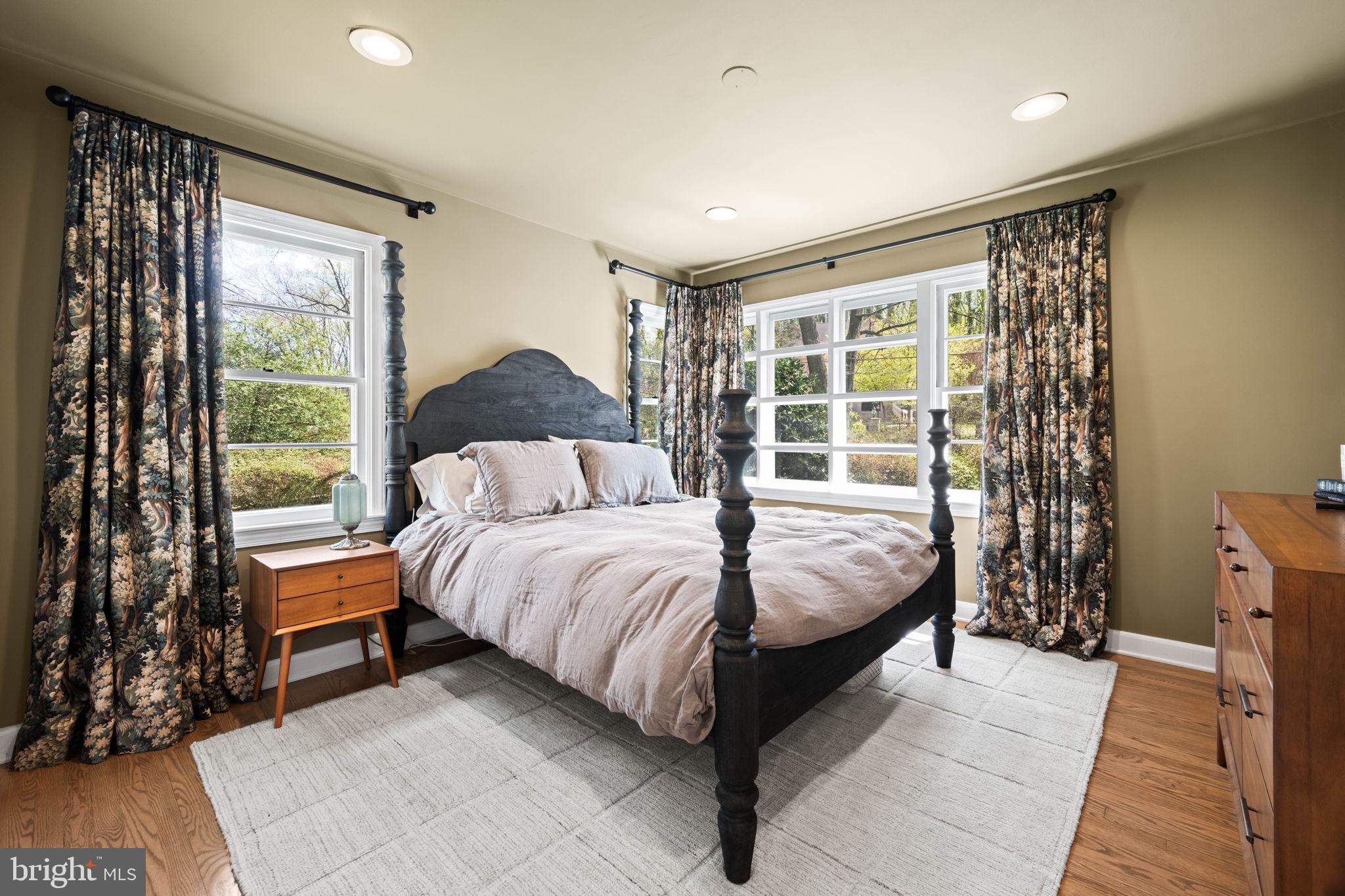 MILL CREEK PARK - Residential