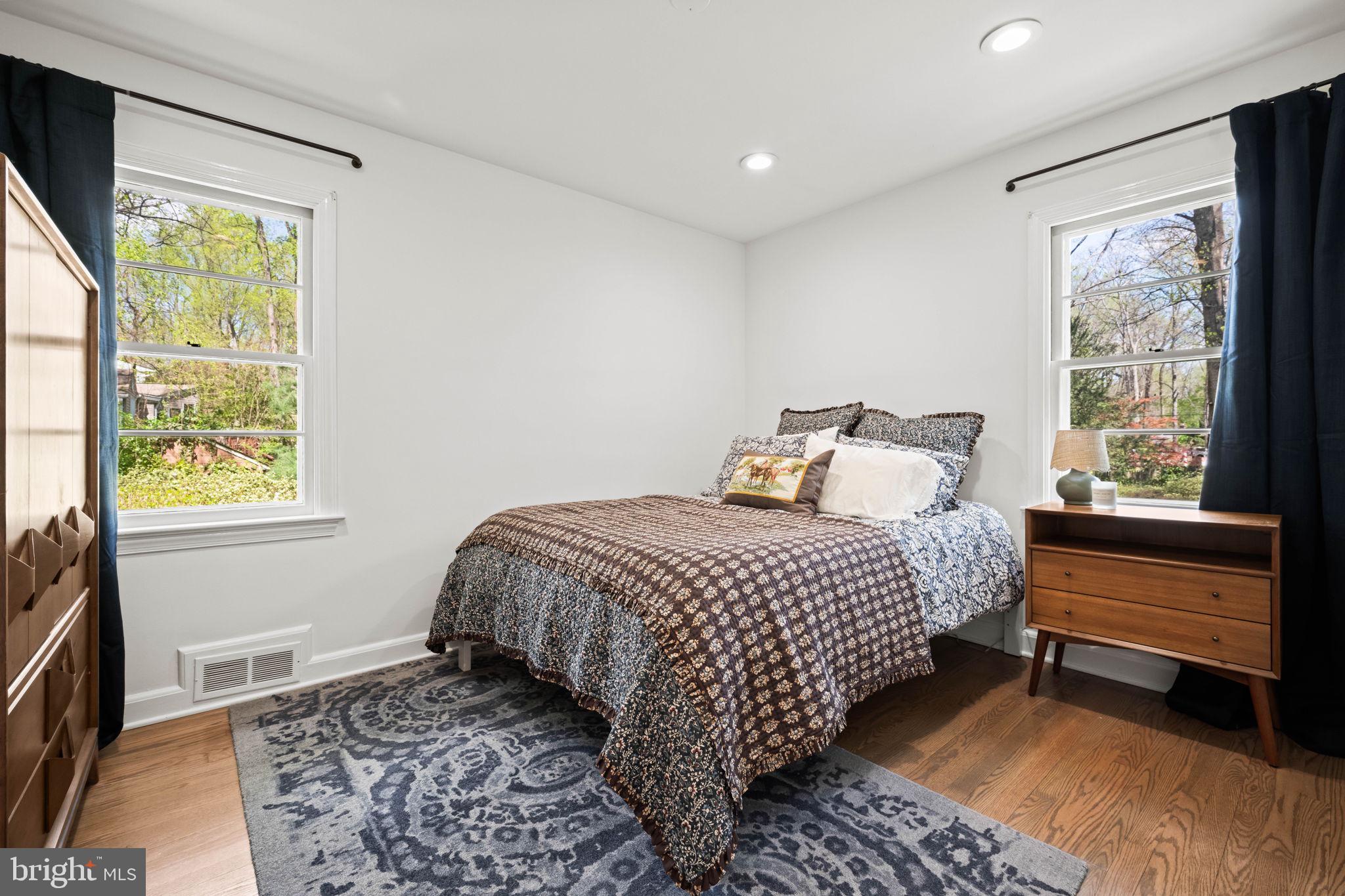 MILL CREEK PARK - Residential