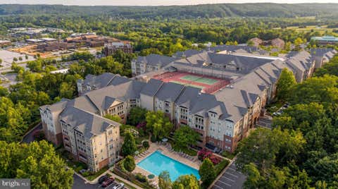 Condo For Sale - 400 Symphony Circle #136E<br/> Baltimore County, HUNT VALLEY, MD 21030