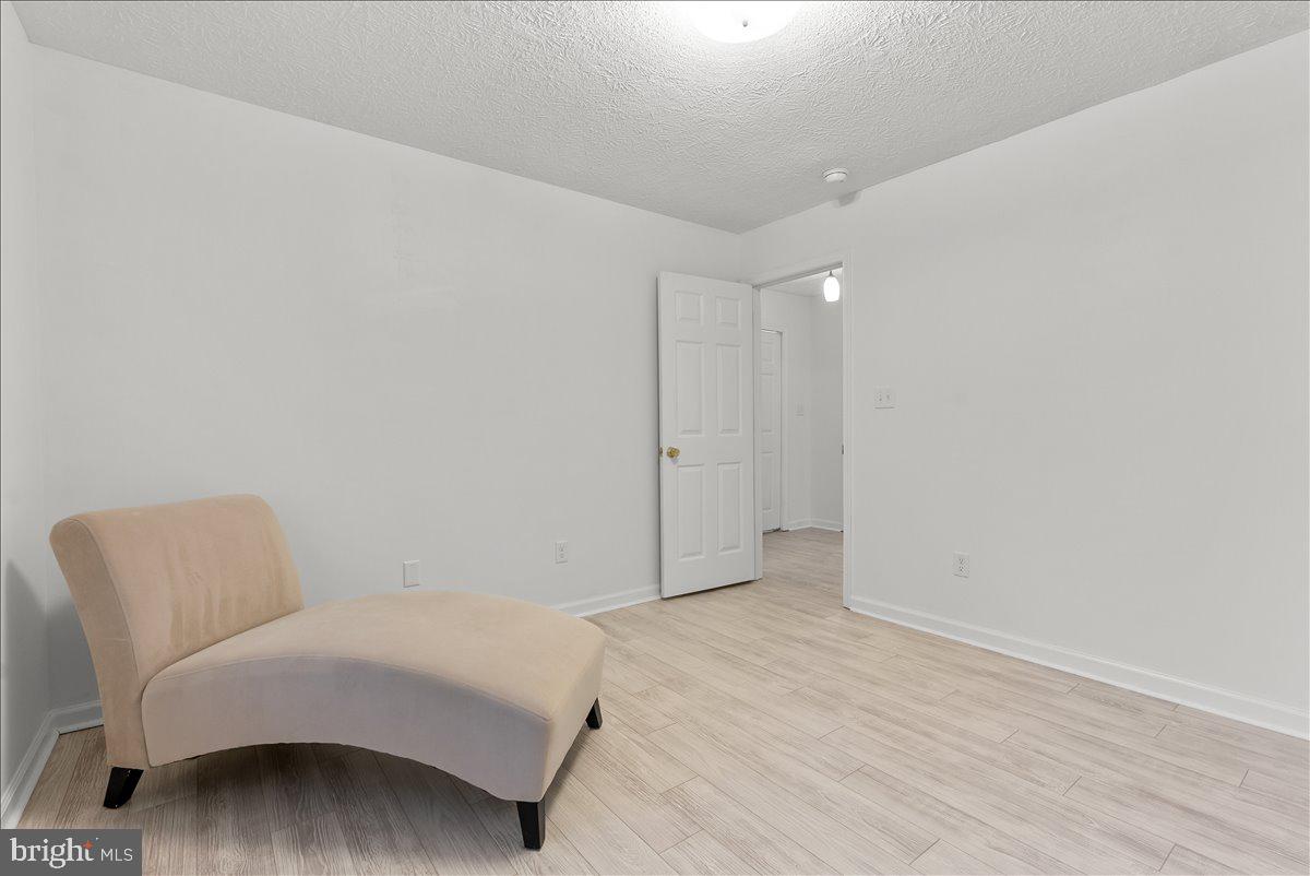 LAKE HOLIDAY ESTATES - Residential