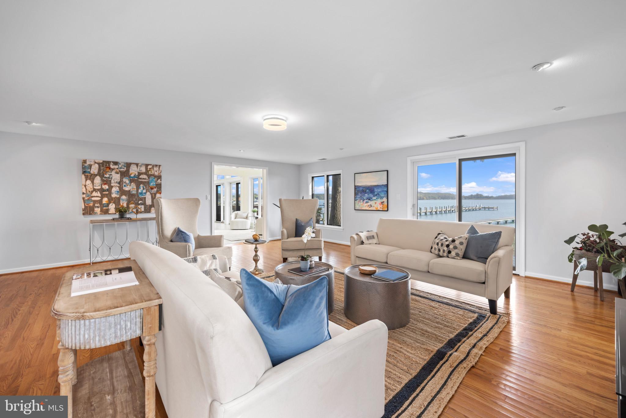 SCHOOLERS POND - Residential