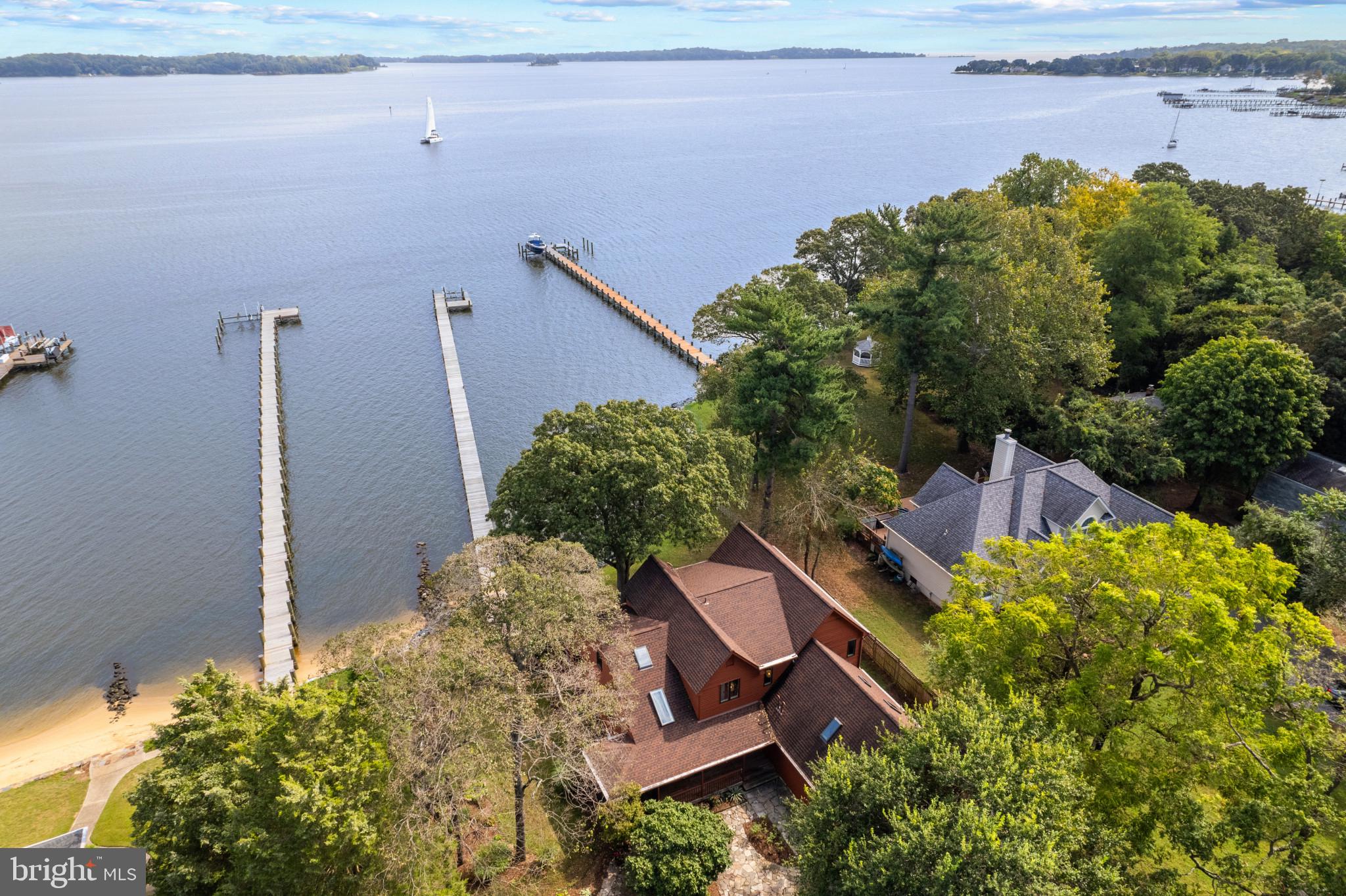 SCHOOLERS POND - Residential