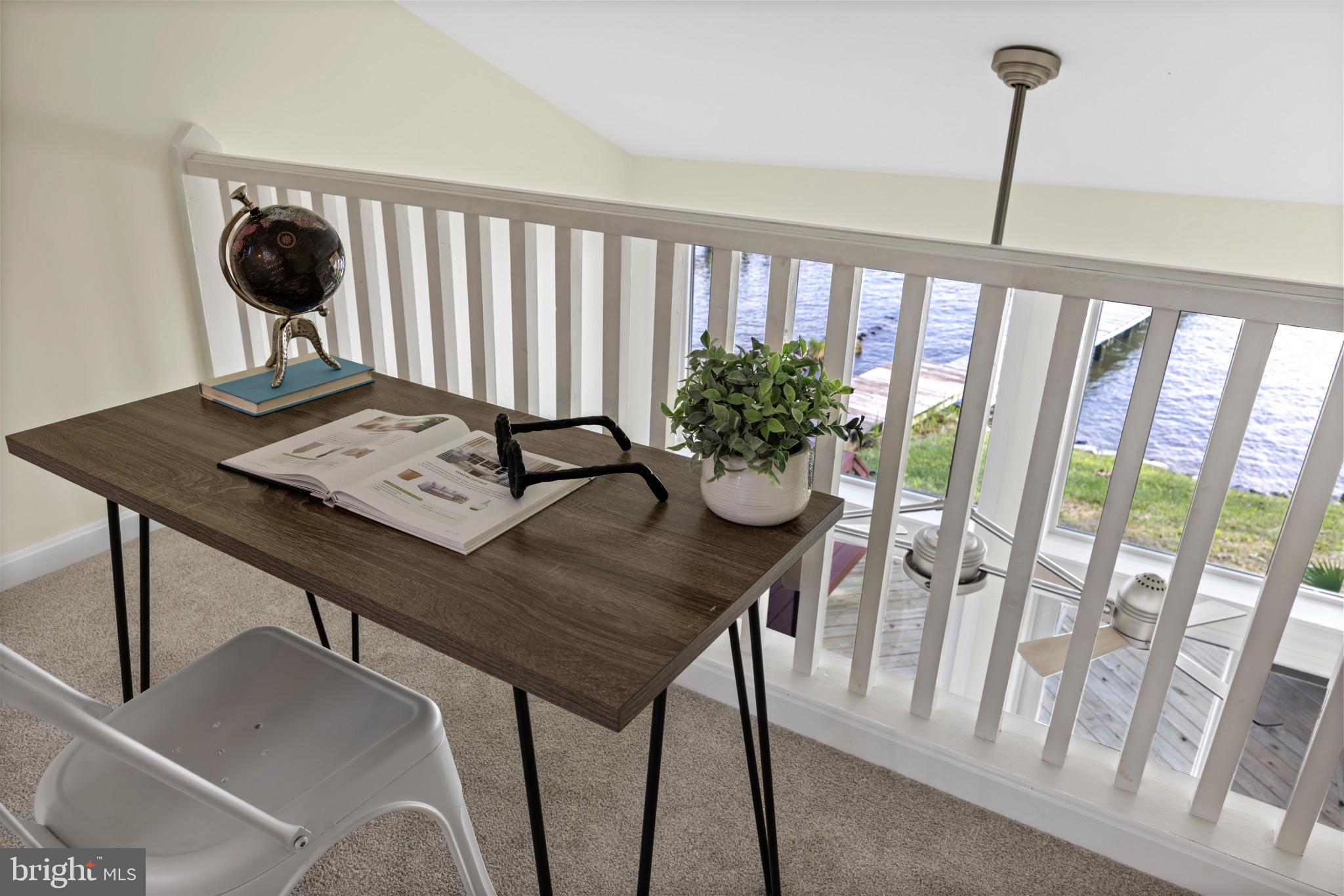 SCHOOLERS POND - Residential