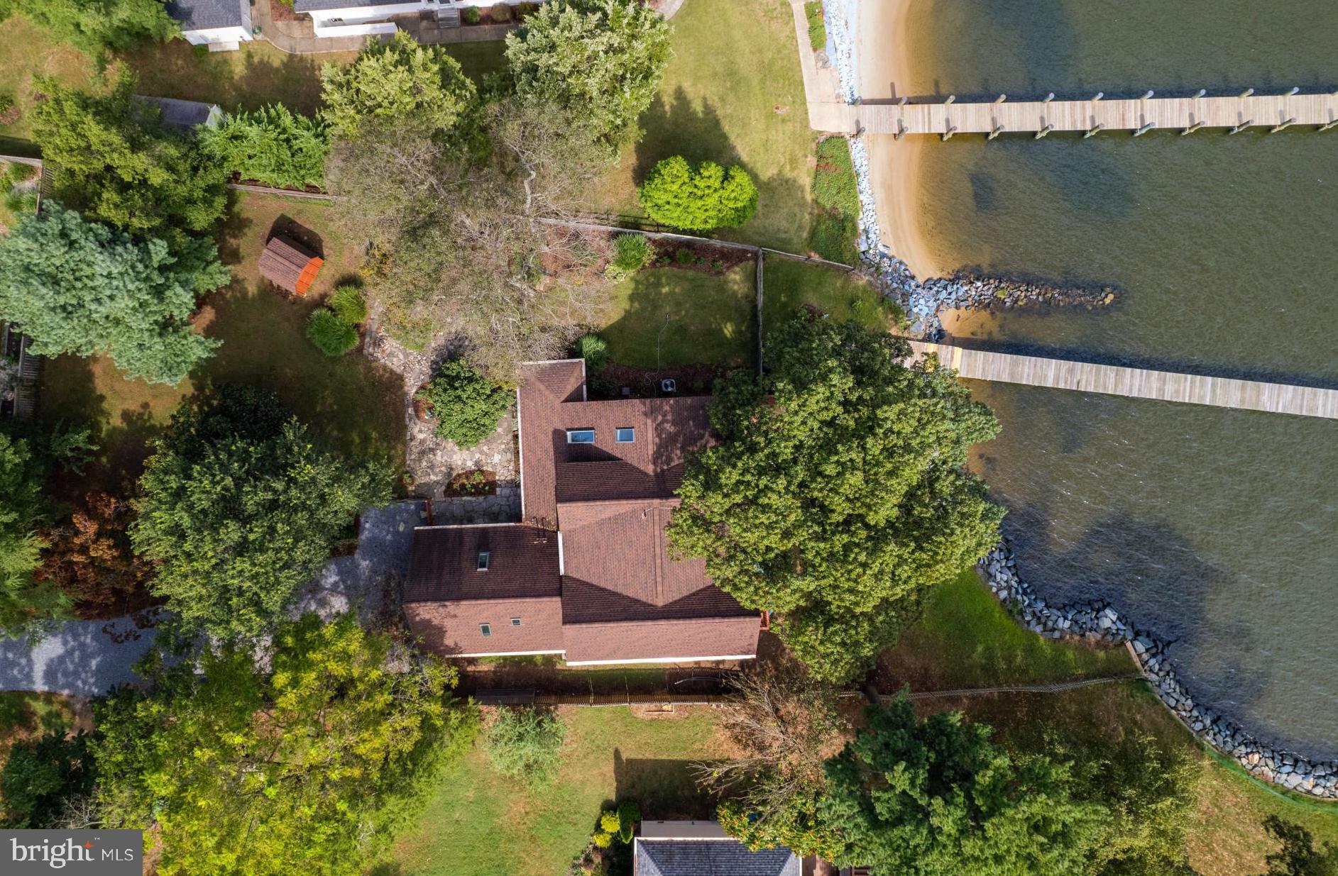 SCHOOLERS POND - Residential