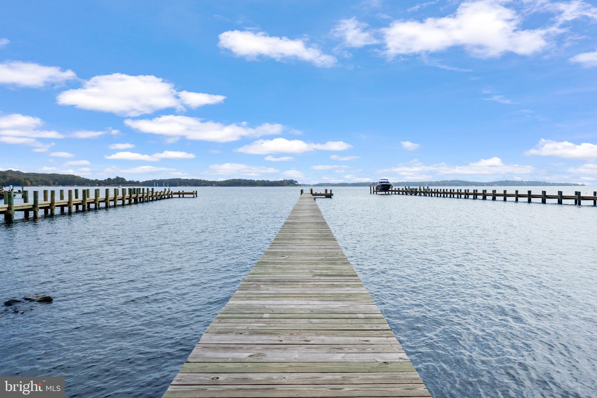 SCHOOLERS POND - Residential