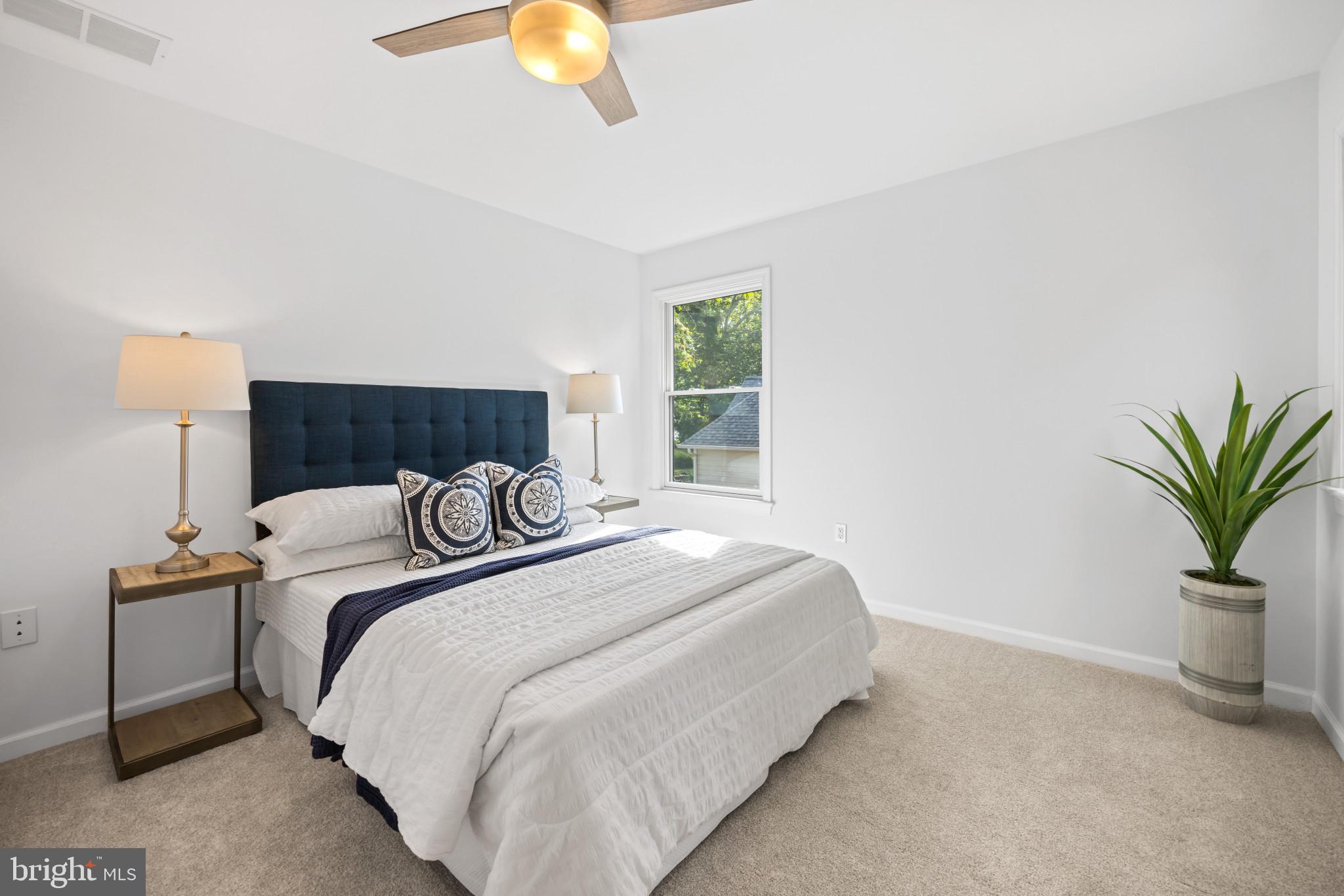 SCHOOLERS POND - Residential