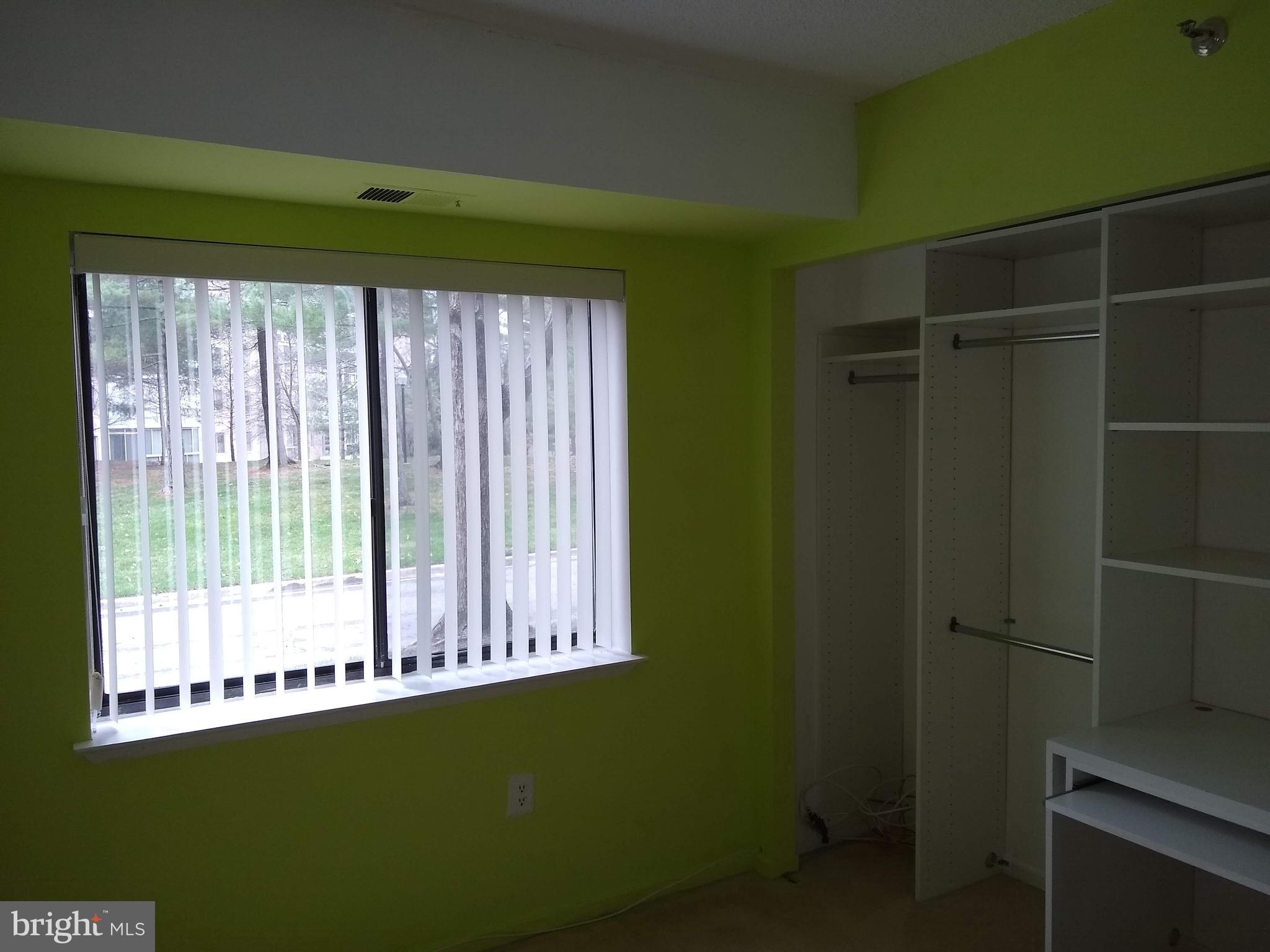 LEISURE WORLD - Residential